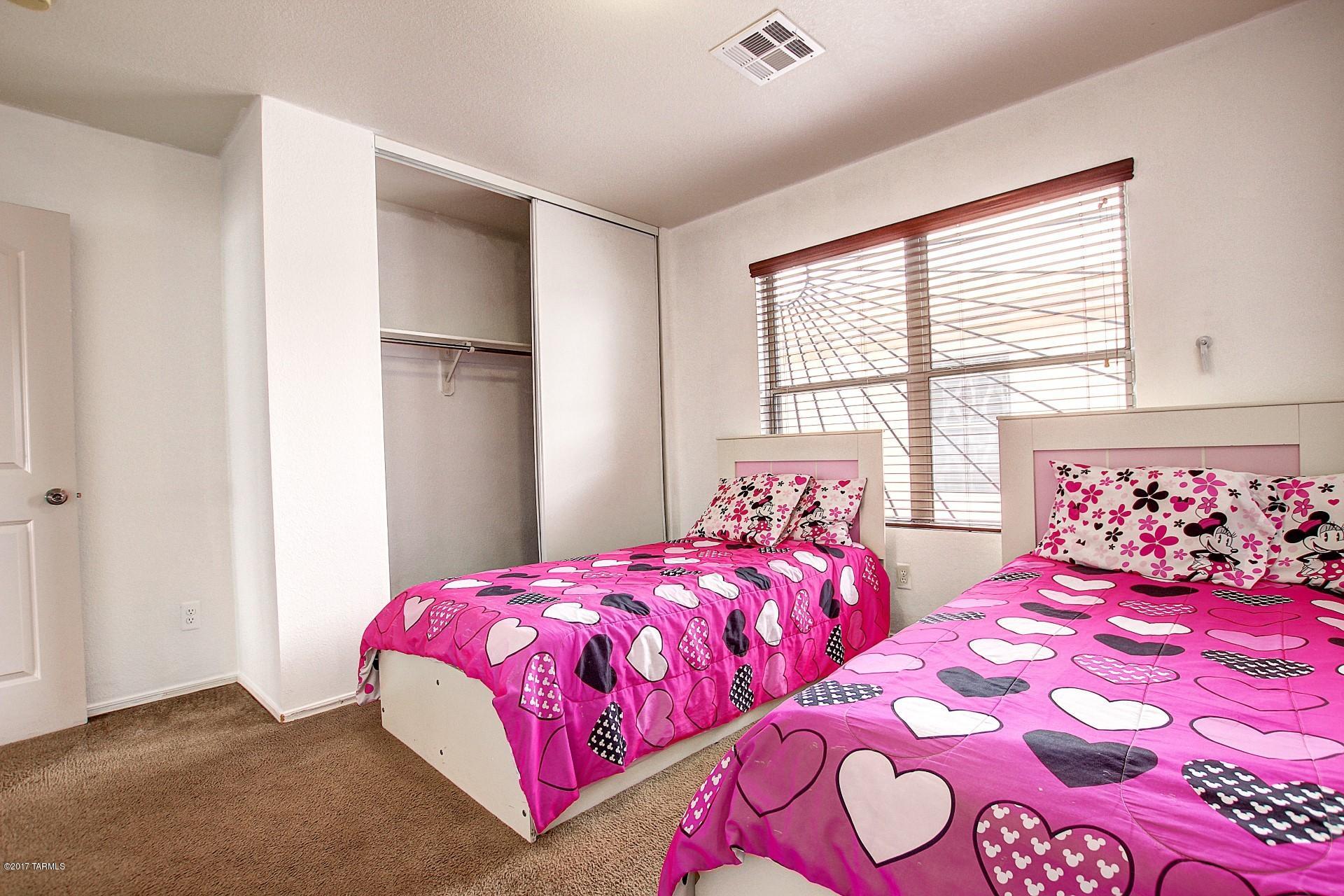Pantano Heights (1-123) - Residential