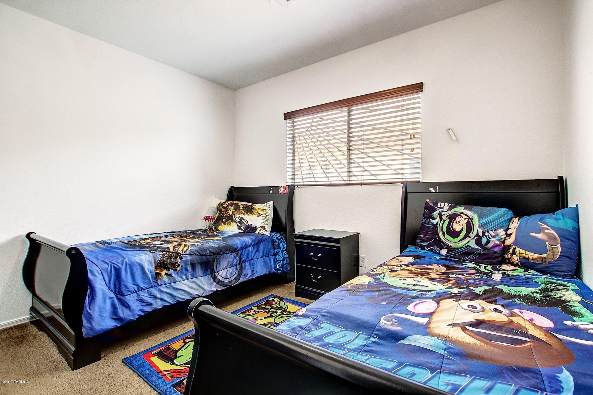 Pantano Heights (1-123) - Residential