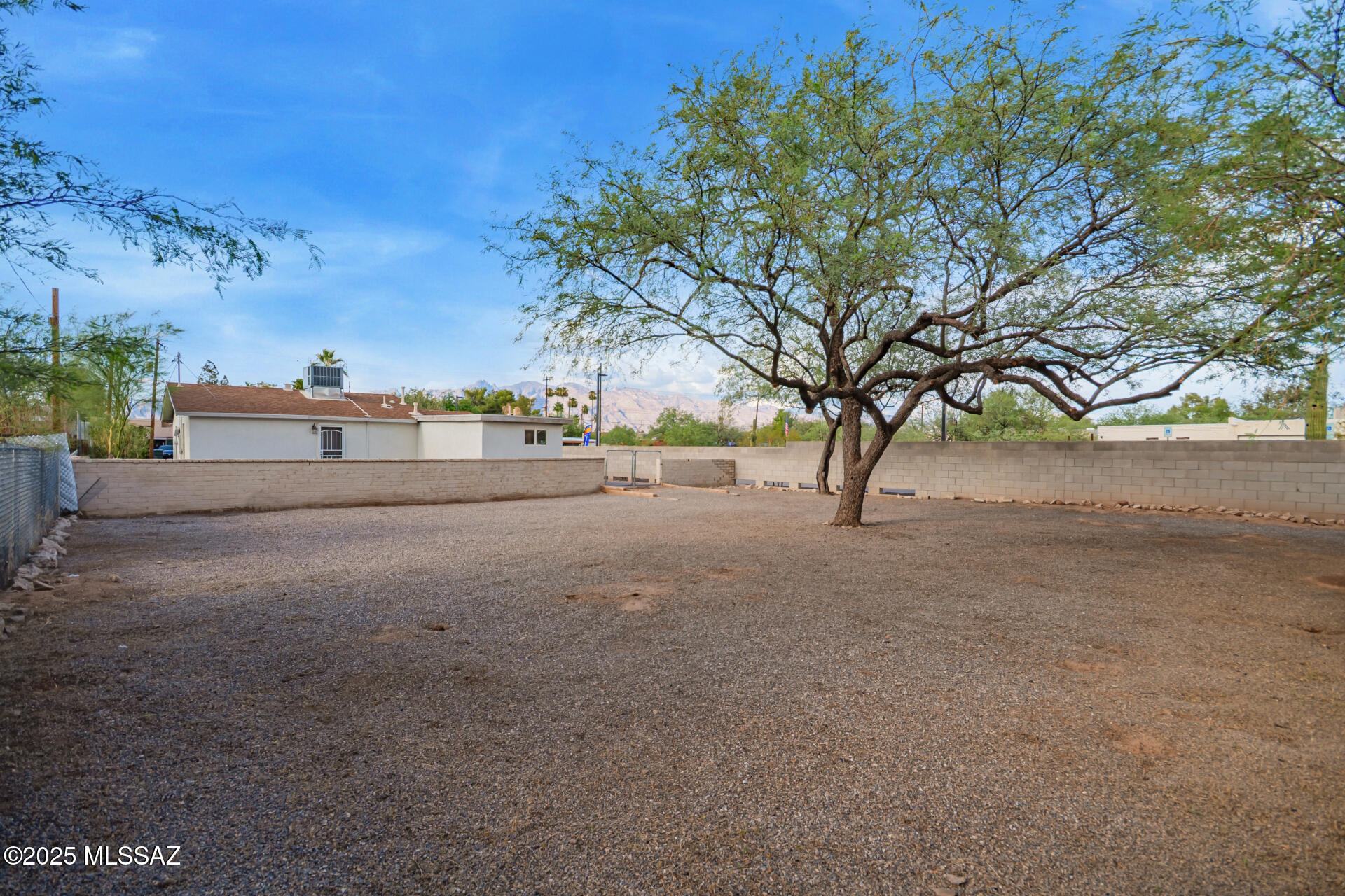 Hedrick Acreage Tract NO 3 - Residential