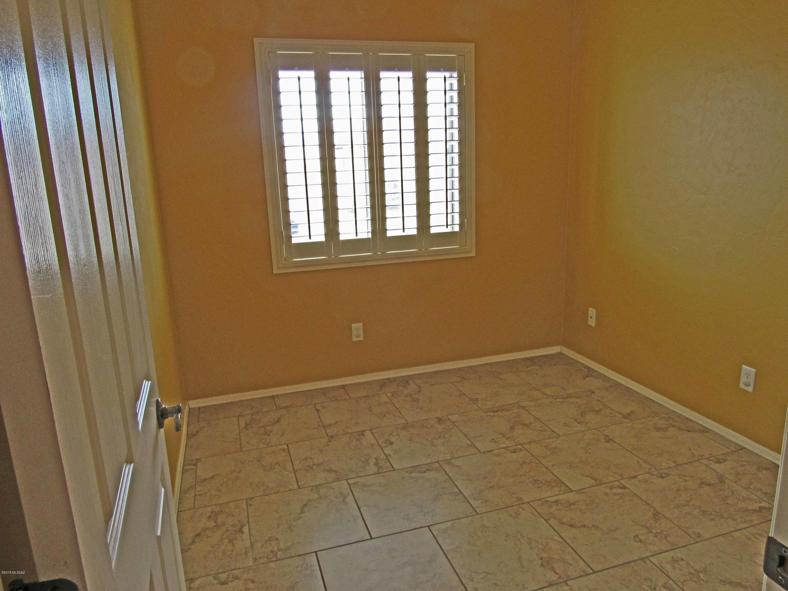 Colonia De Los Alamos - Desert Creek - Residential