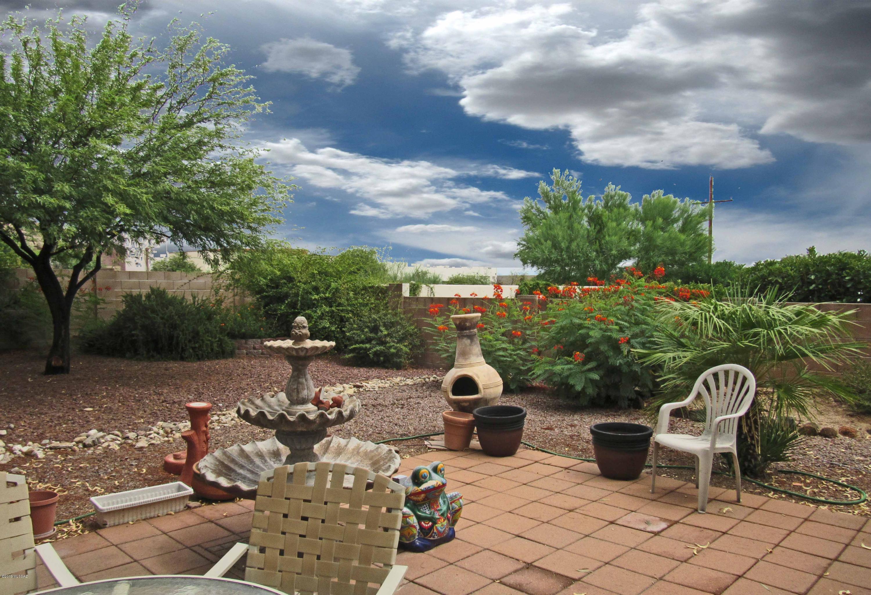 Colonia De Los Alamos - Desert Creek - Residential