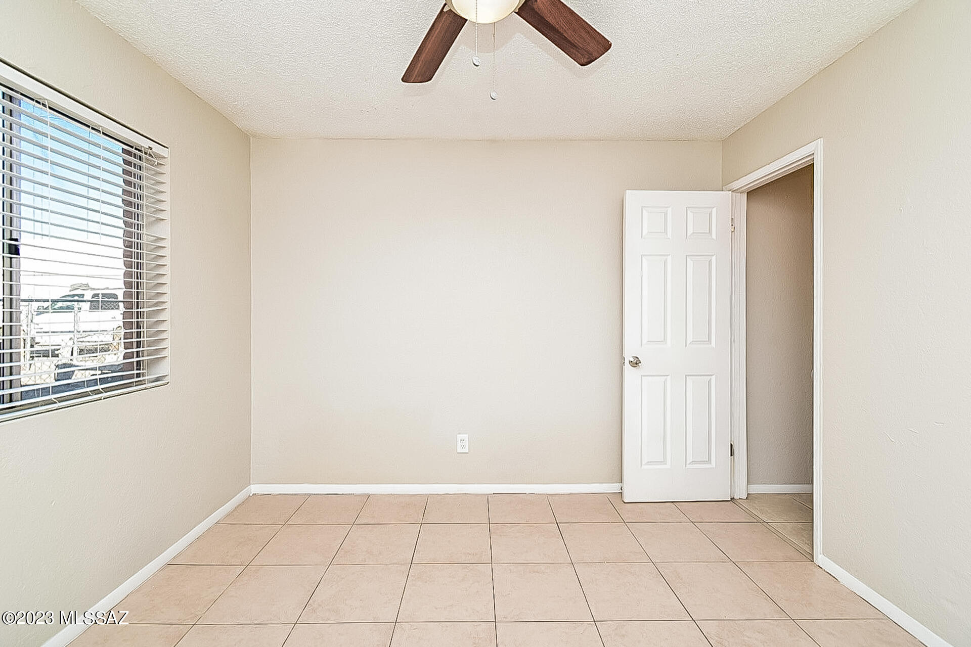 Park El Monte - Residential Lease