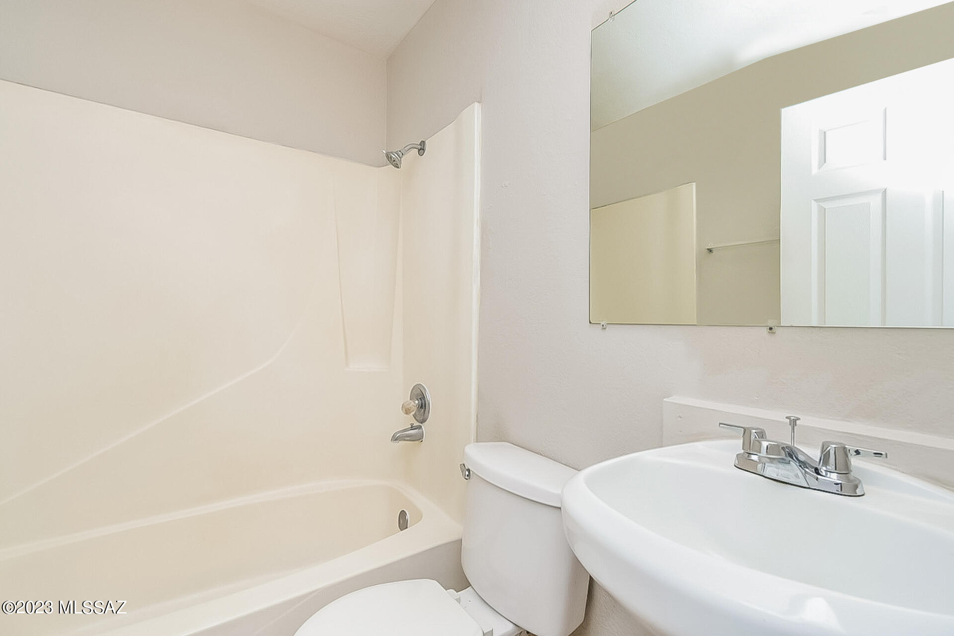 Park El Monte - Residential Lease