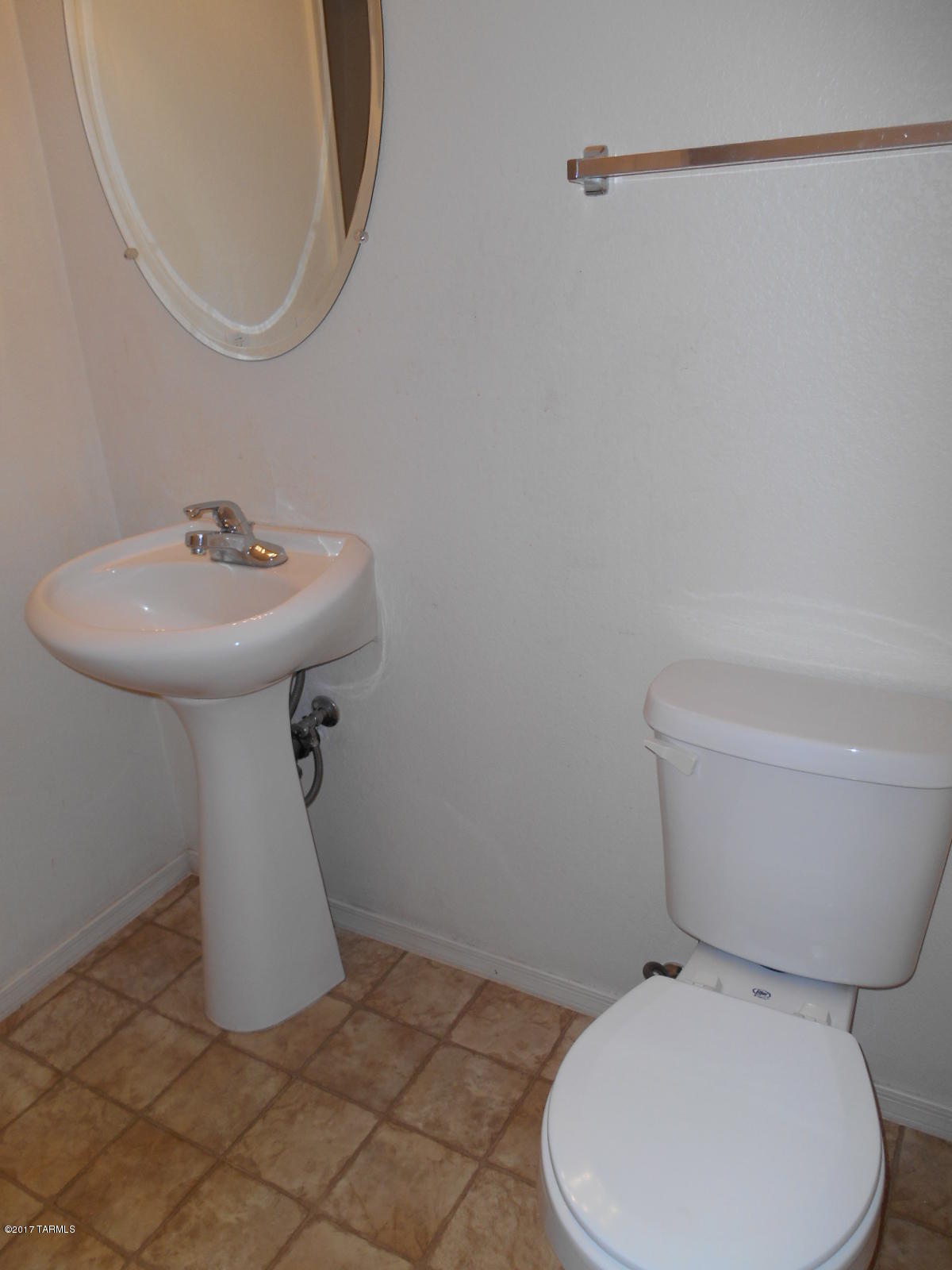 Tierra Vista Phase I (99-285,299-309,372-383) - Residential Lease