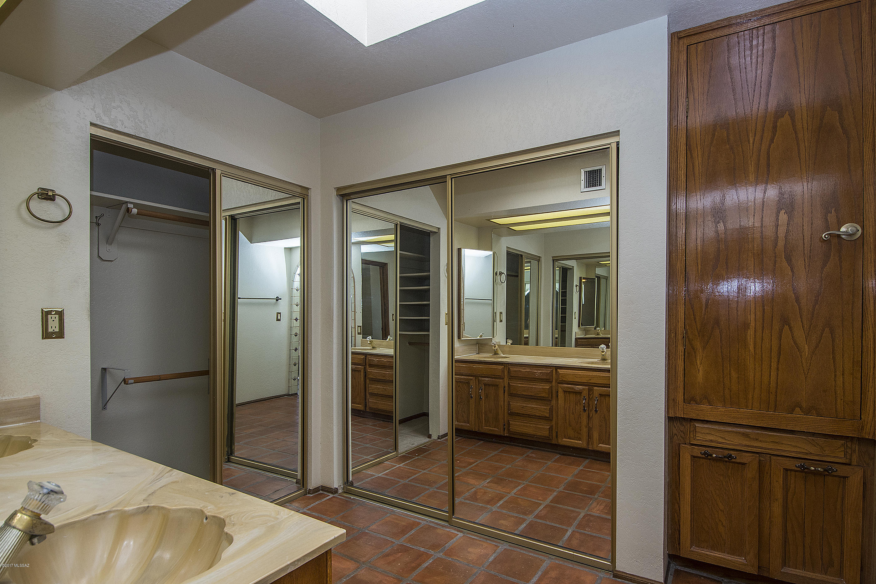 Heatherwood Hills (73-277) - Residential