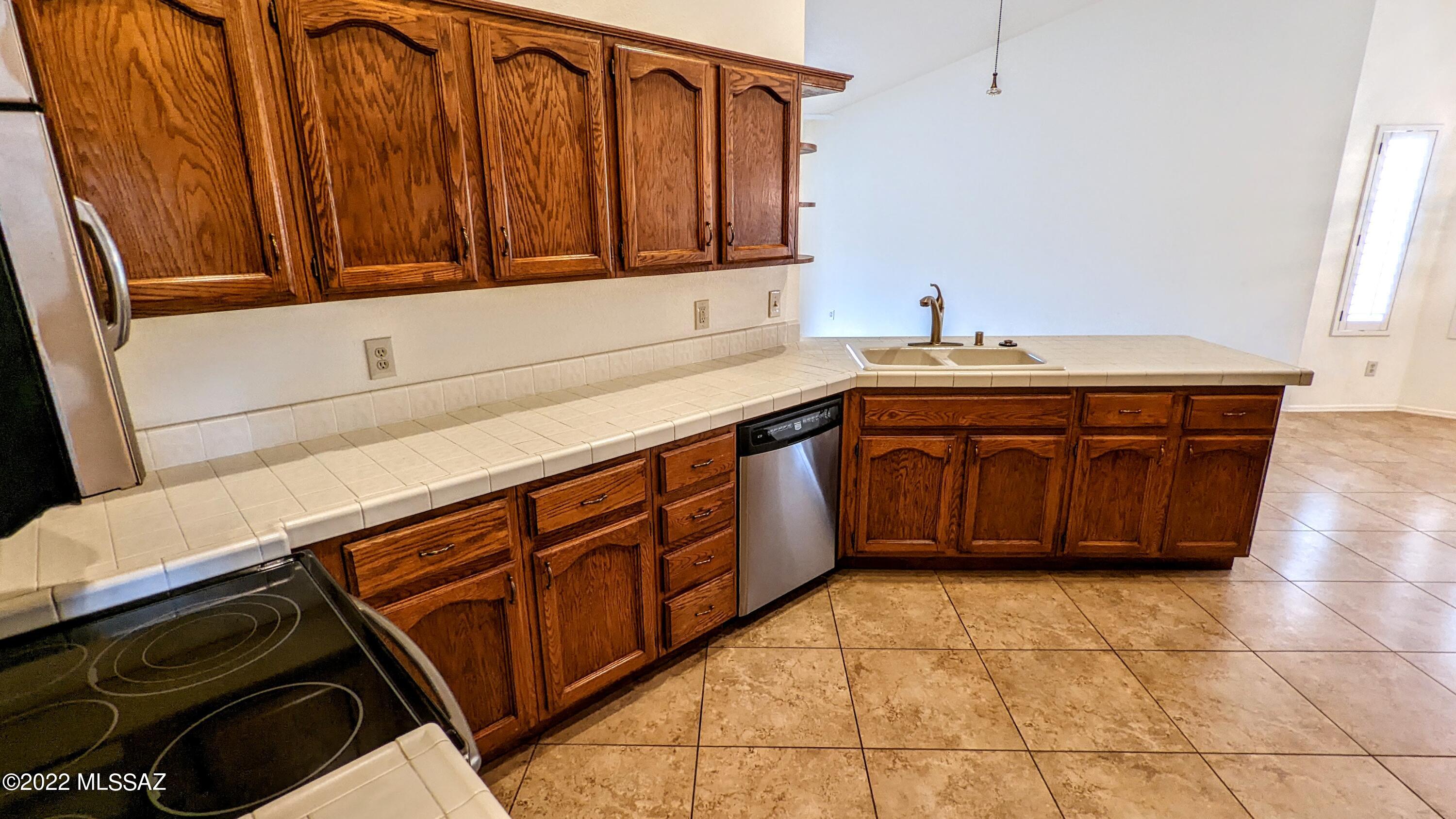 Saddlebrooke - Residential Lease