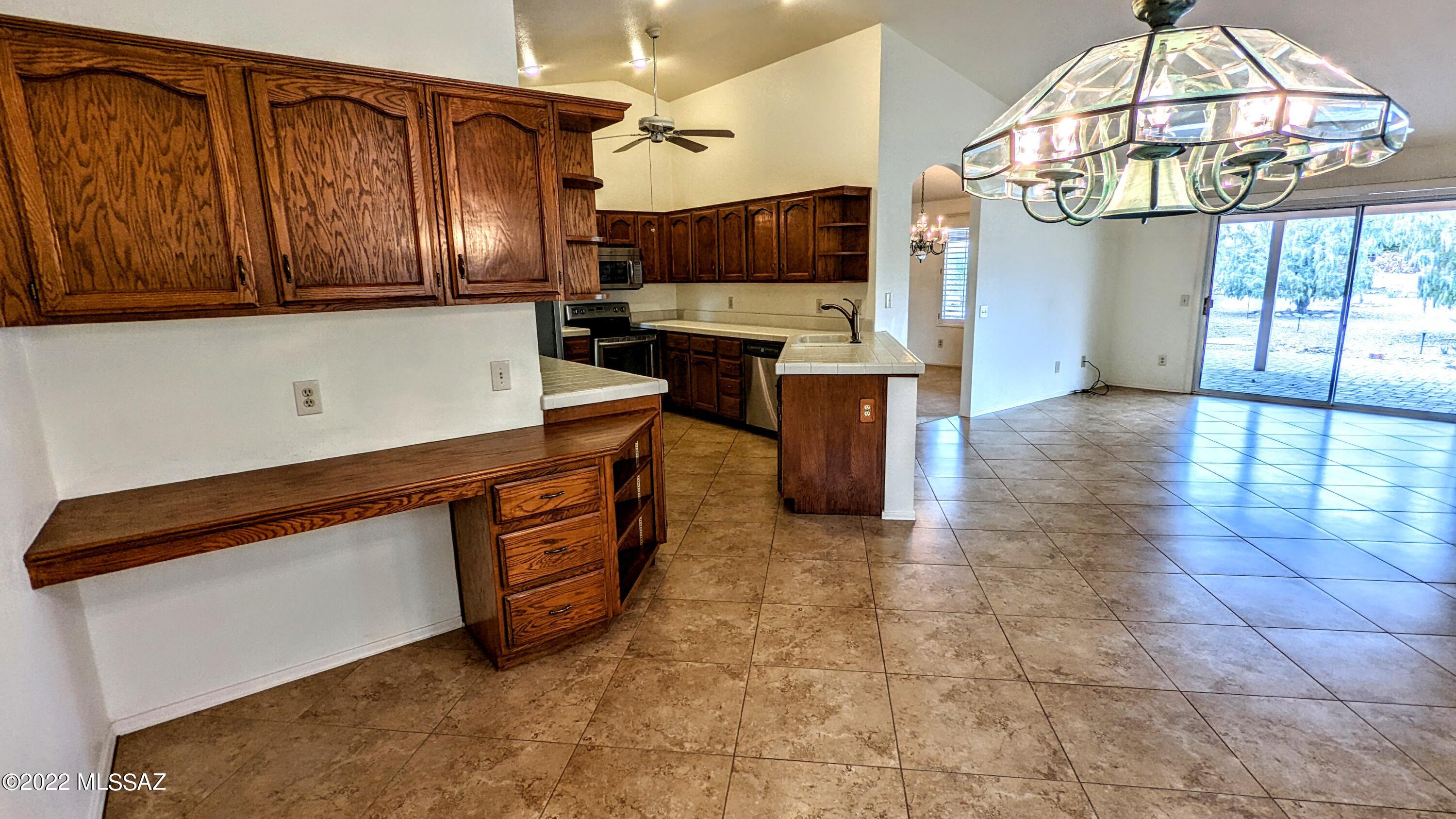 Saddlebrooke - Residential Lease
