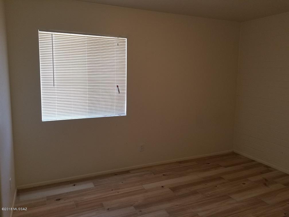 Hedrick Acreage Tract NO 3 - Residential Lease