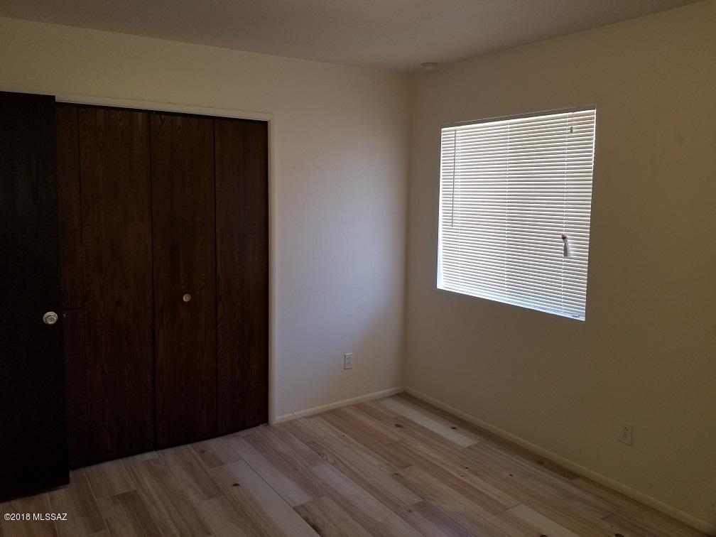 Hedrick Acreage Tract NO 3 - Residential Lease