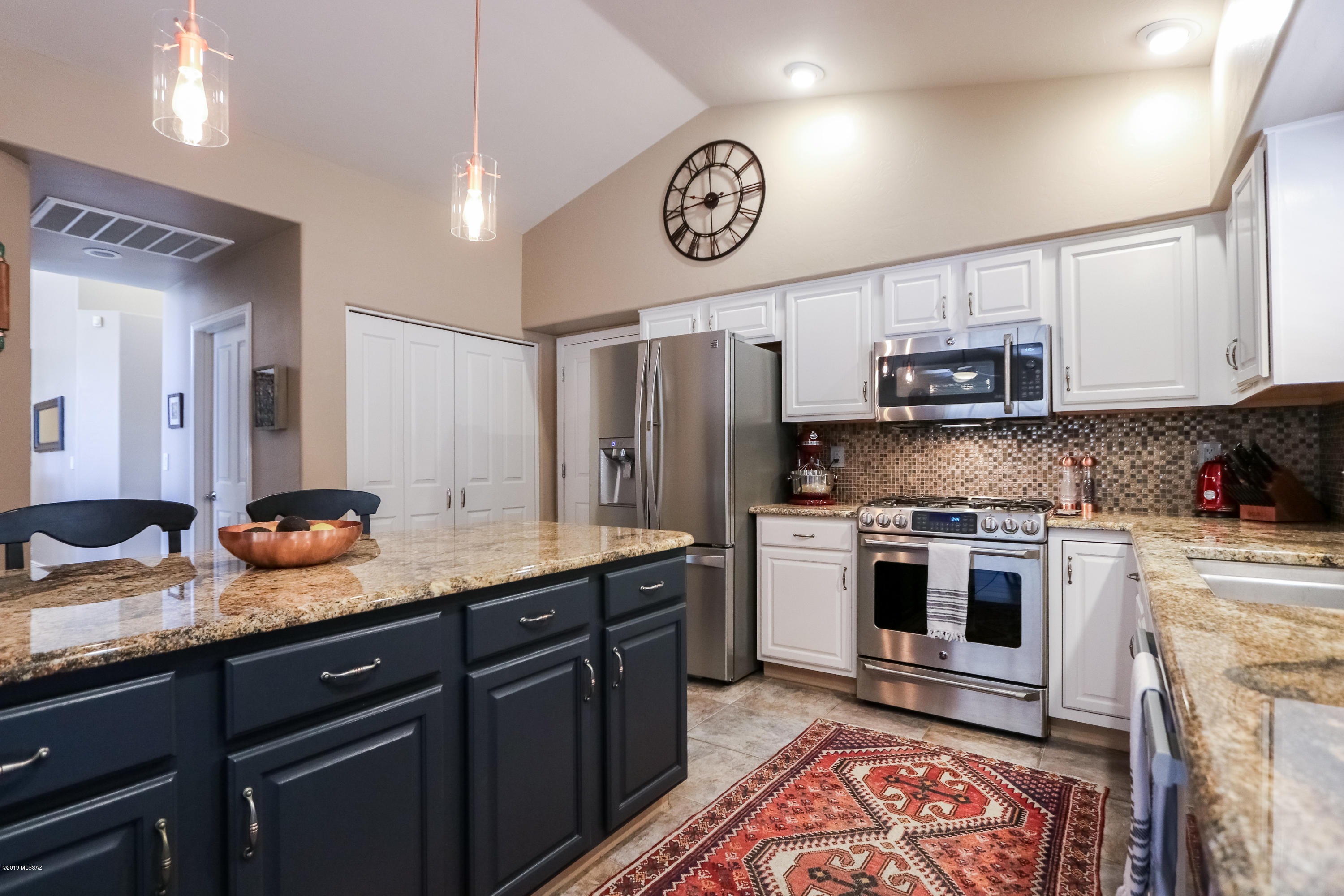 Sabino Mountain (1-290) - Residential