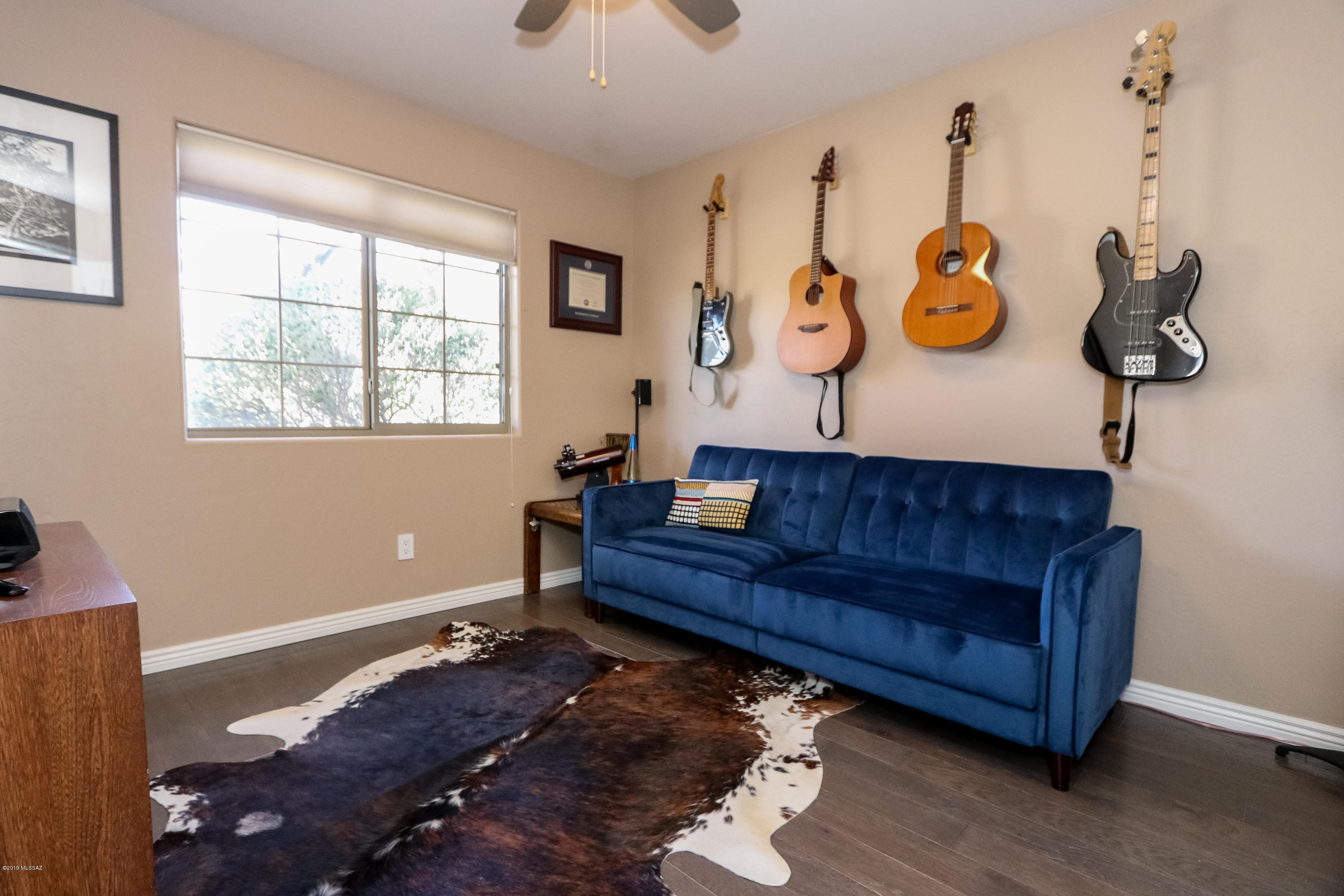 Sabino Mountain (1-290) - Residential