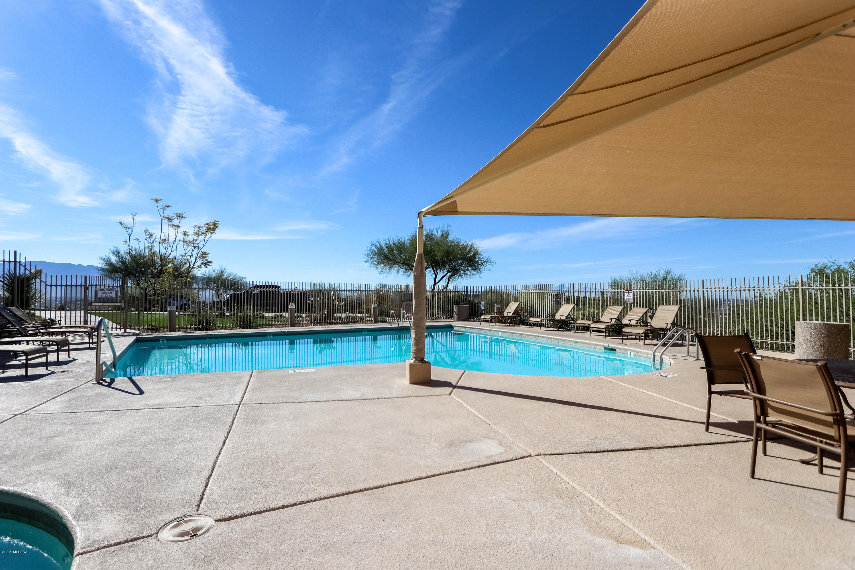 Sabino Mountain (1-290) - Residential