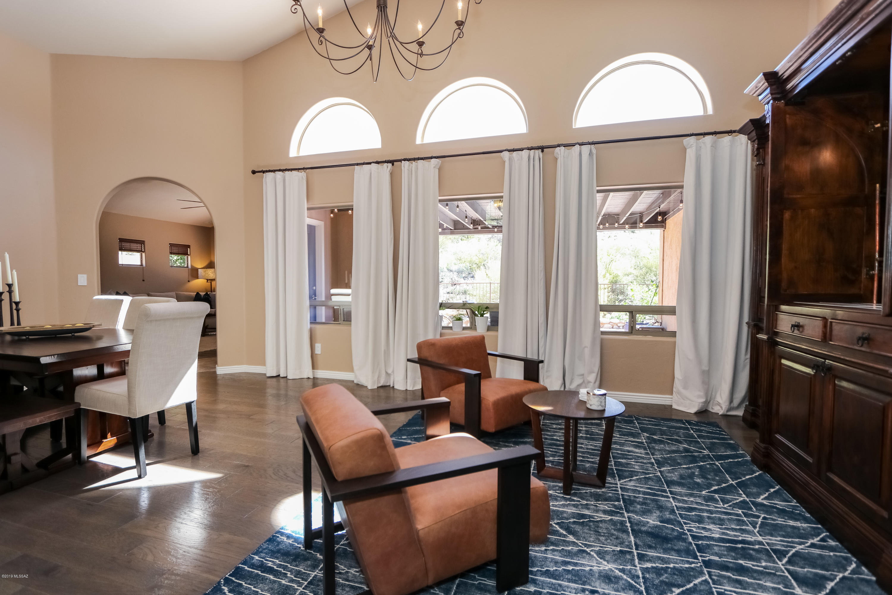 Sabino Mountain (1-290) - Residential