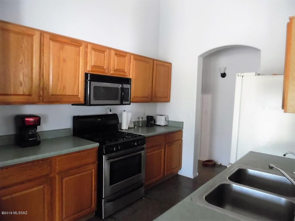 Thornydale Terrace(1-104) - Residential