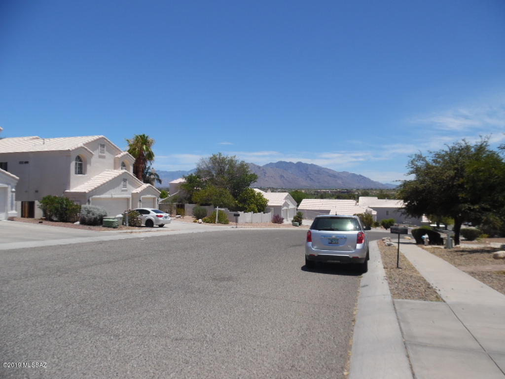 Thornydale Terrace(1-104) - Residential