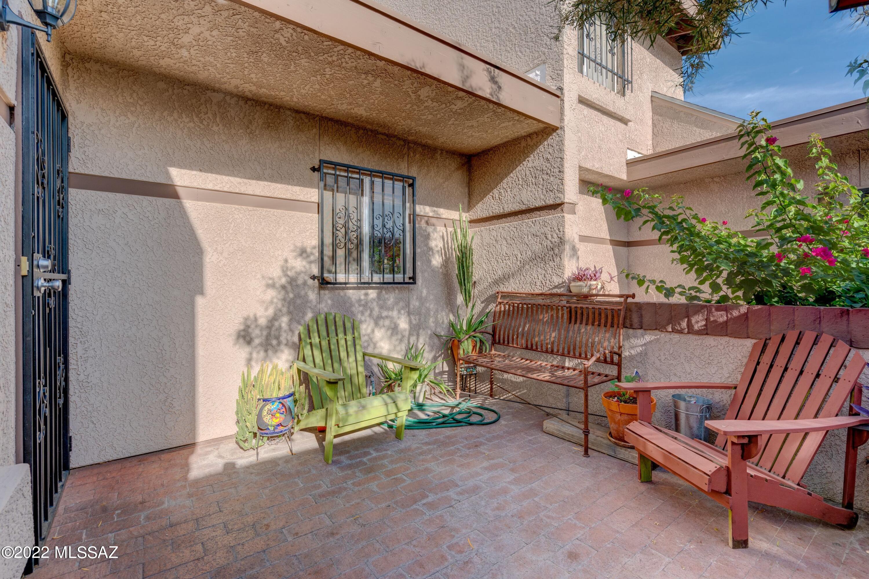 Casas Obregon Townhomes (1-23) - Residential