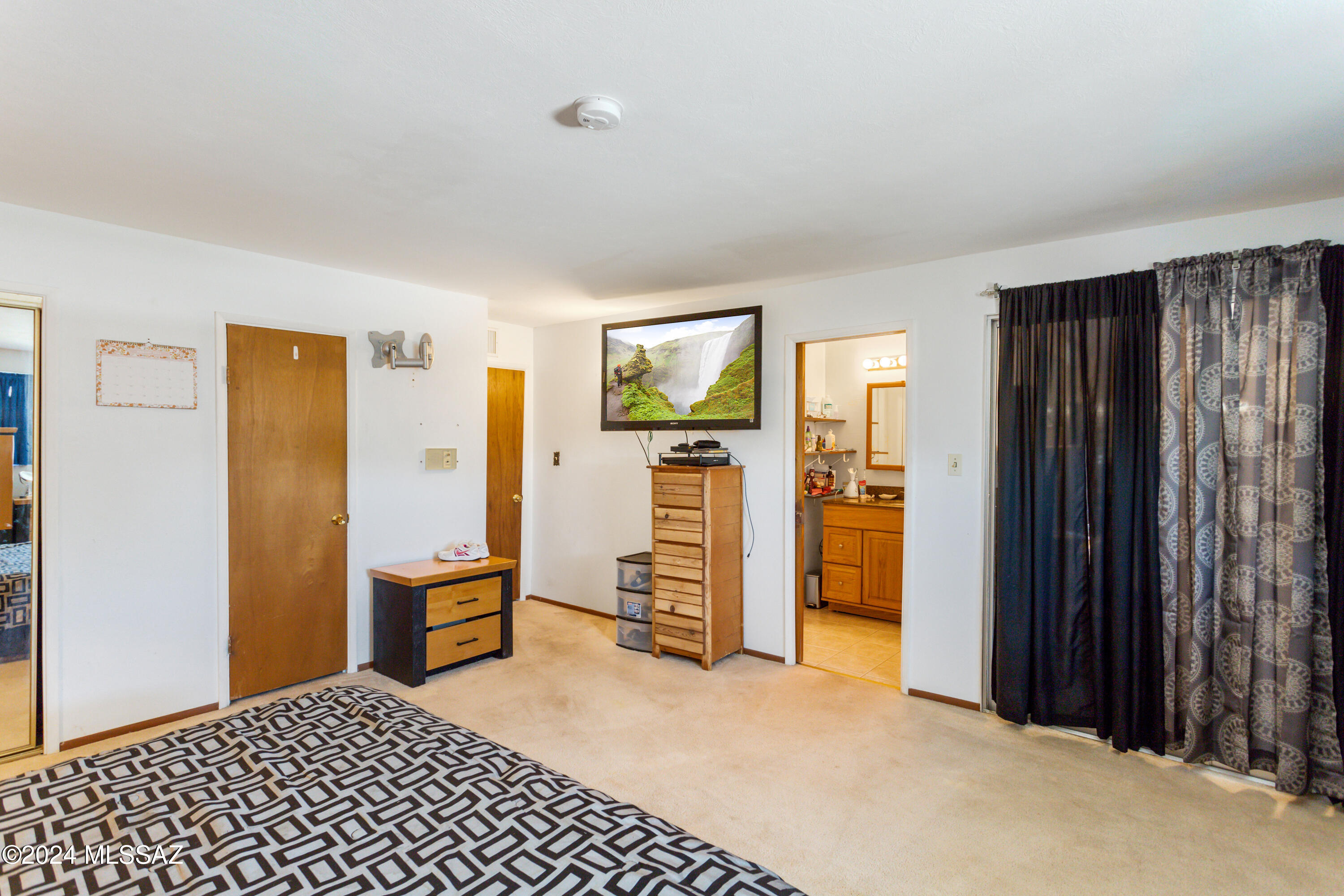 J - Six Ranchettes Unit NO. 7 (205-221, 237-423) - Residential