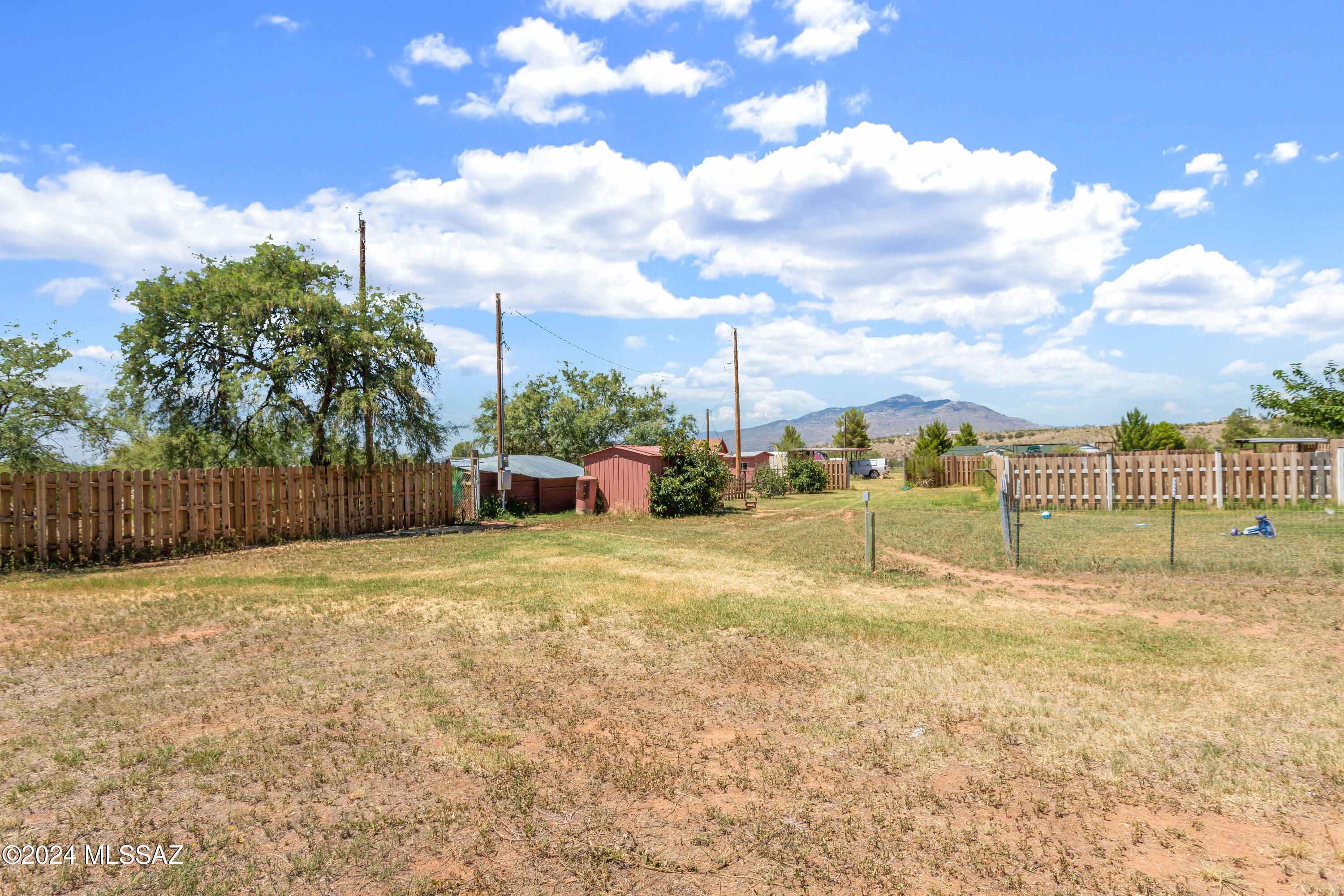J - Six Ranchettes Unit NO. 7 (205-221, 237-423) - Residential