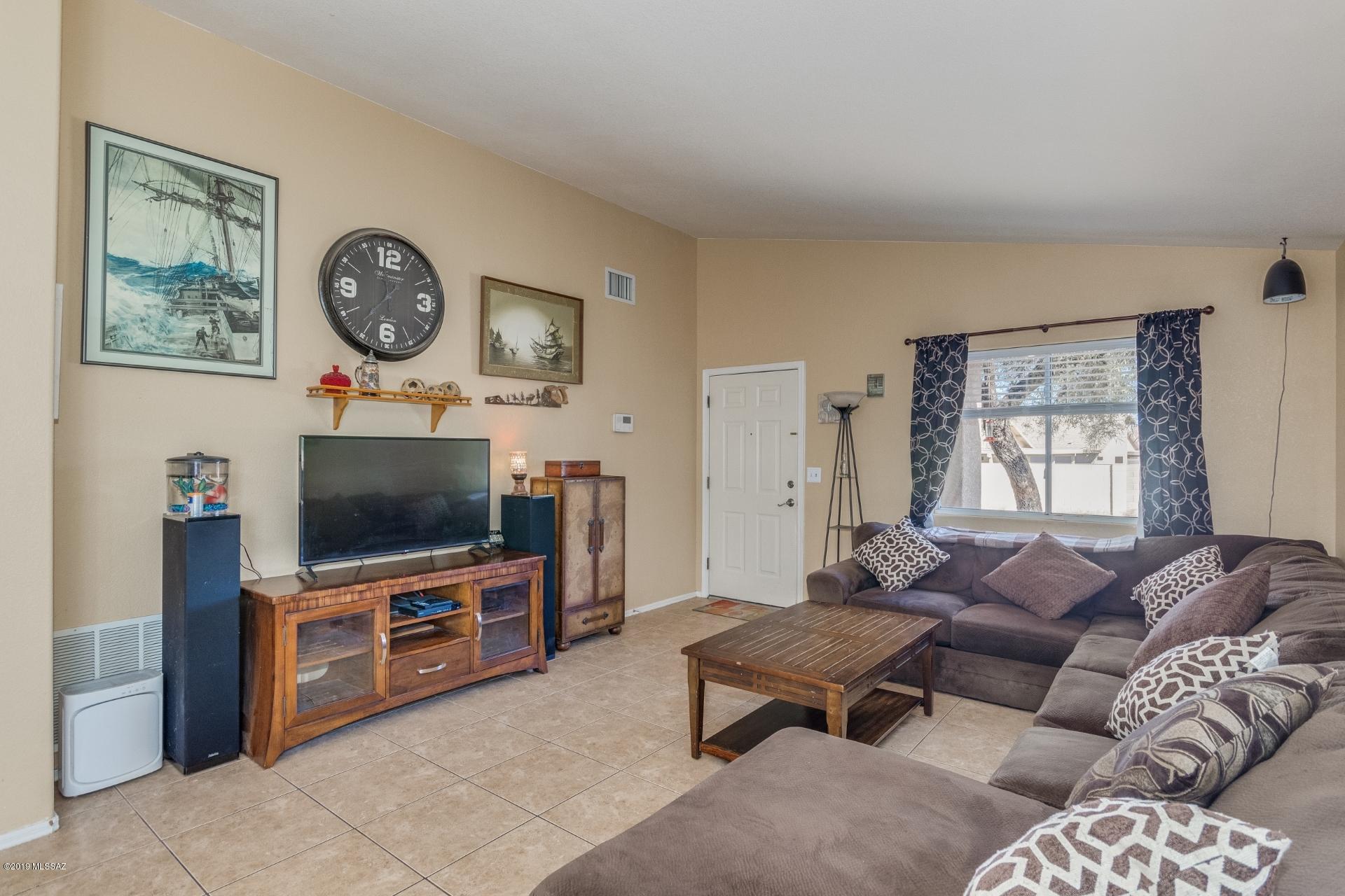 Elliott Homes At Rita Ranch (1-521) - Residential