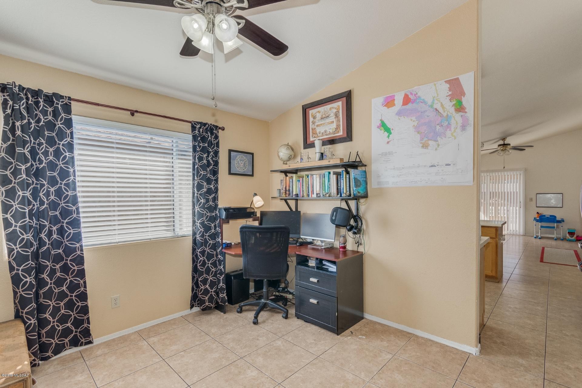 Elliott Homes At Rita Ranch (1-521) - Residential