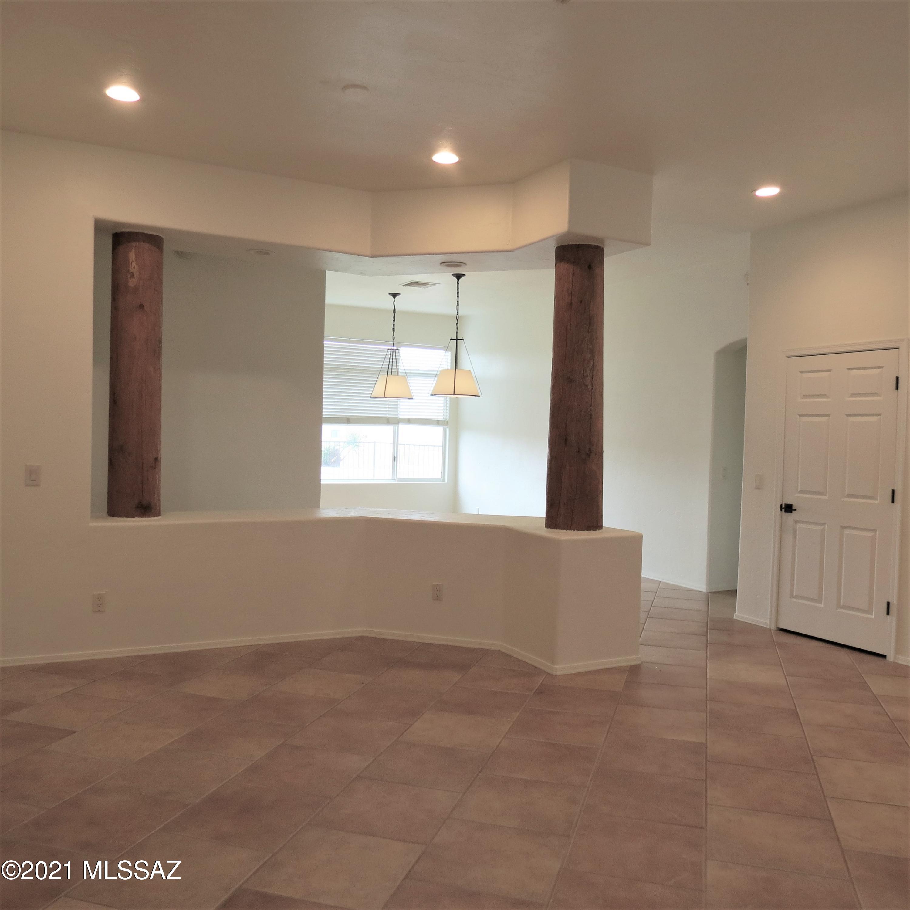 Shadow View Estates (1-85) - Residential Lease