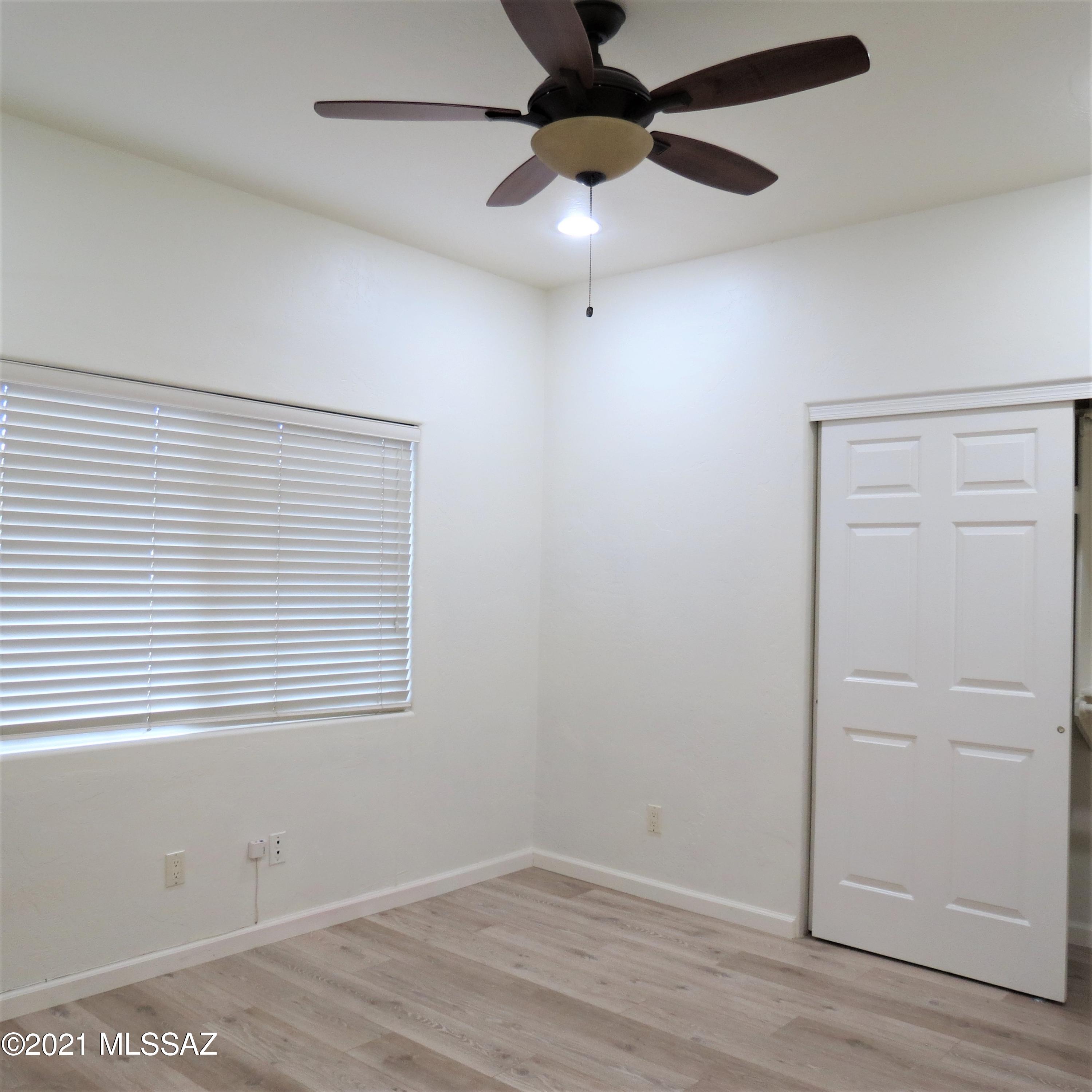 Shadow View Estates (1-85) - Residential Lease