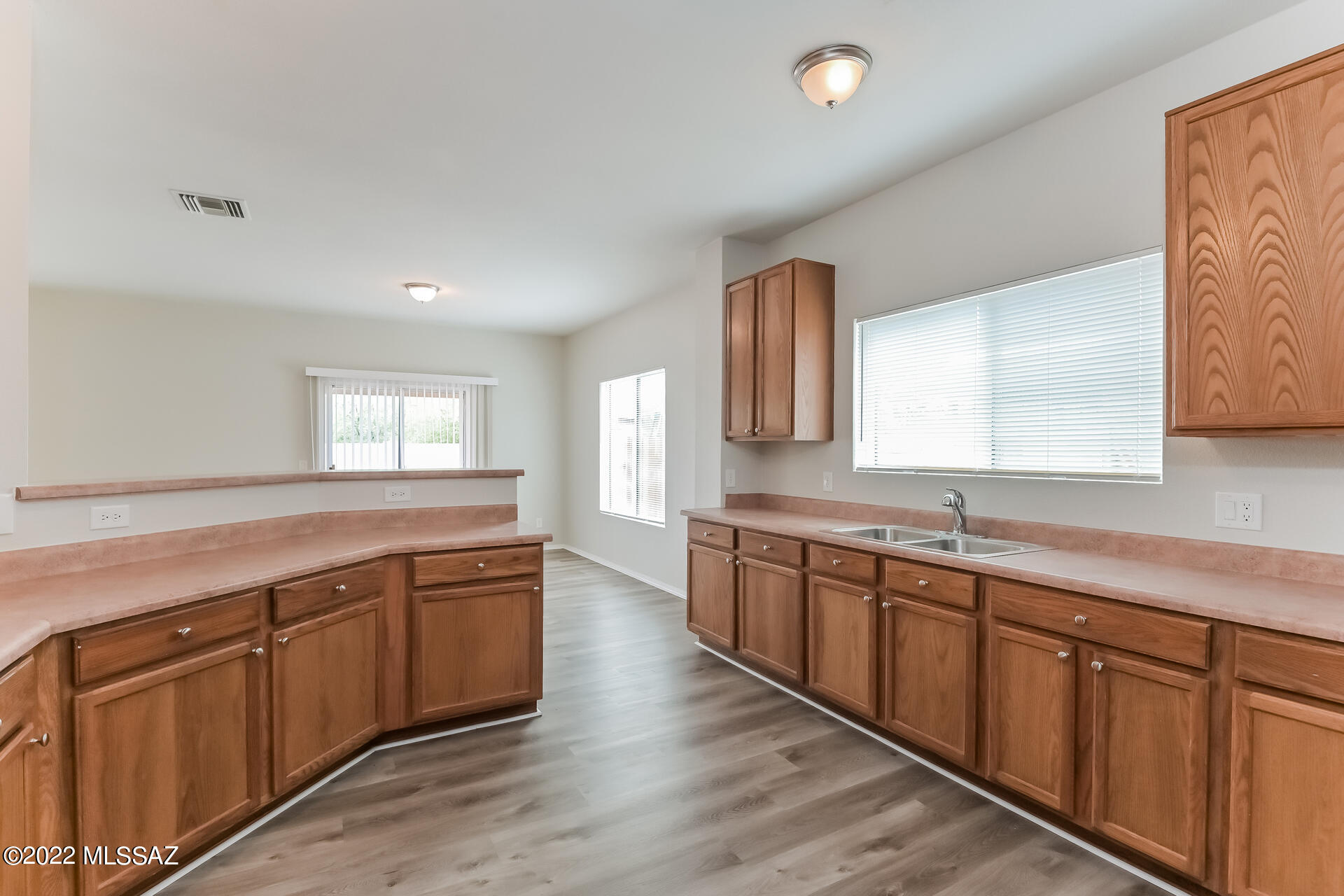 Drexel Vistas (1-89) - Residential Lease