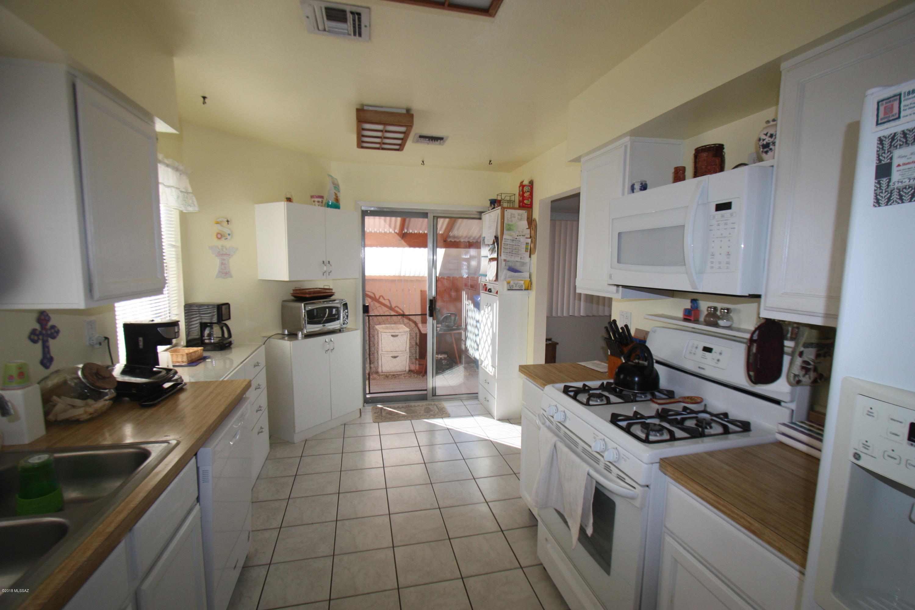 Los Olivos Est II (25-84) - Residential