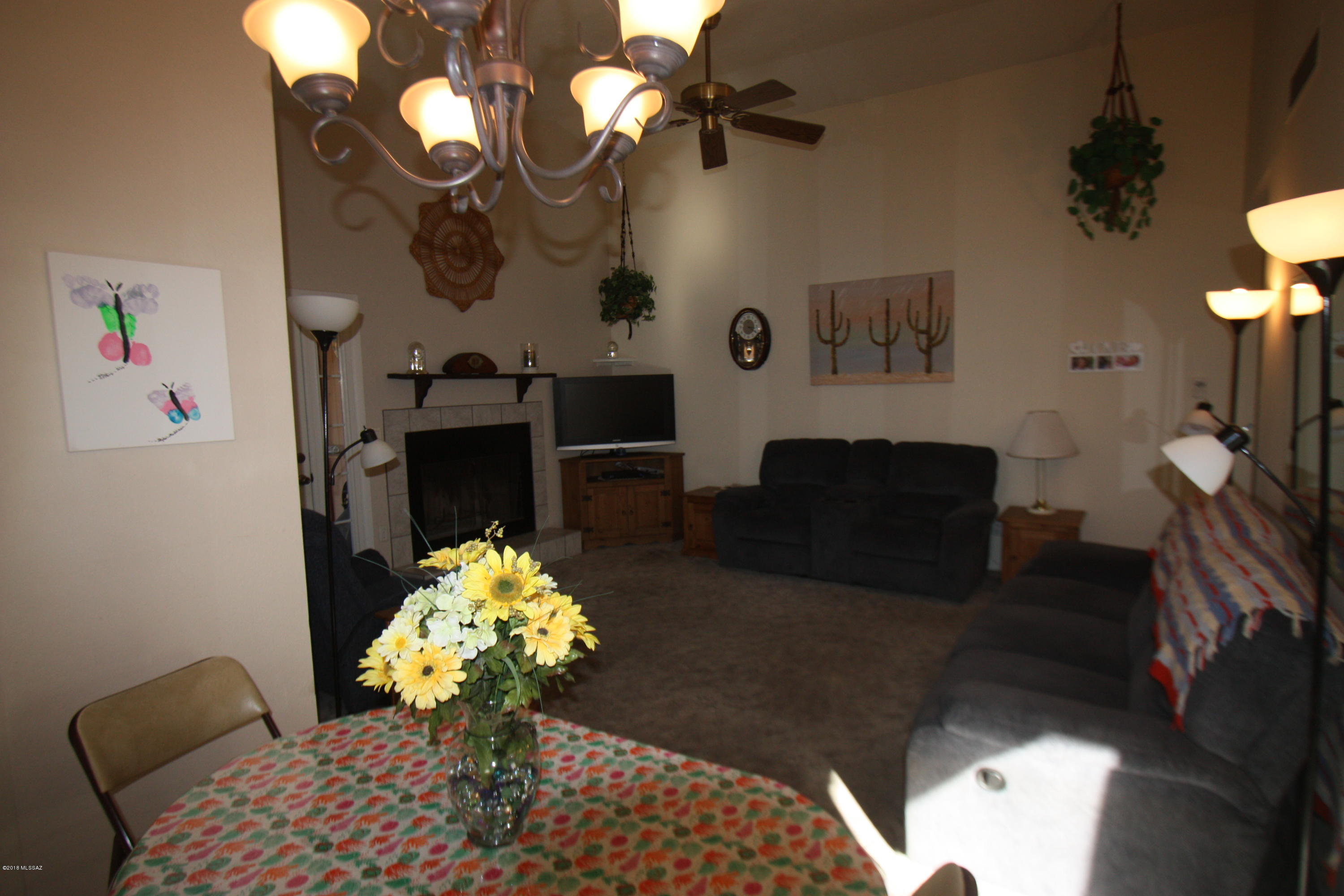Los Olivos Est II (25-84) - Residential