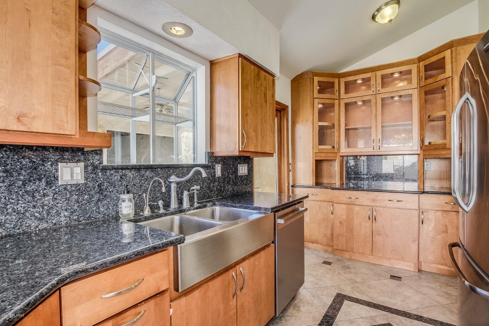 Saddlewood Villas (1-102) - Residential