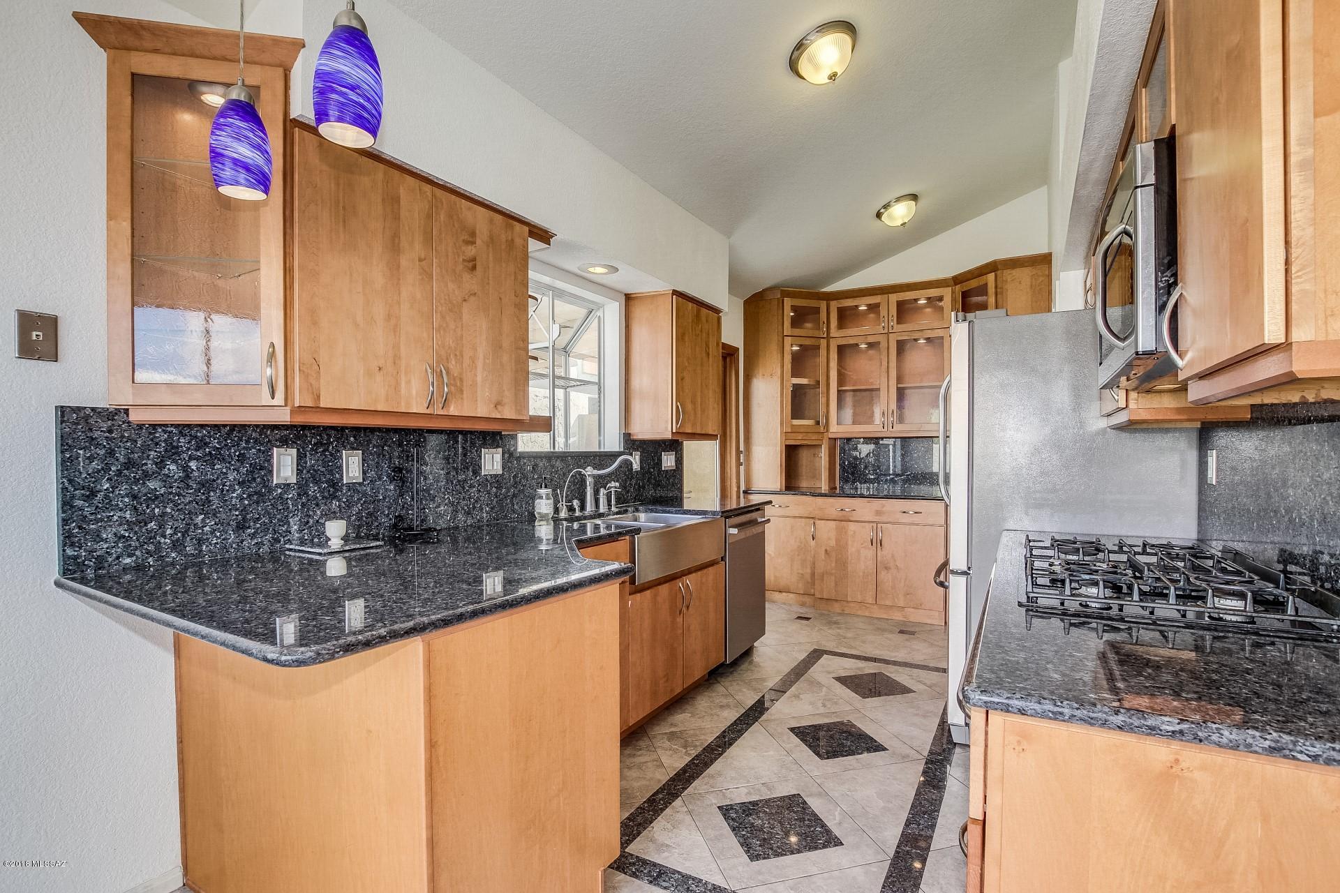 Saddlewood Villas (1-102) - Residential