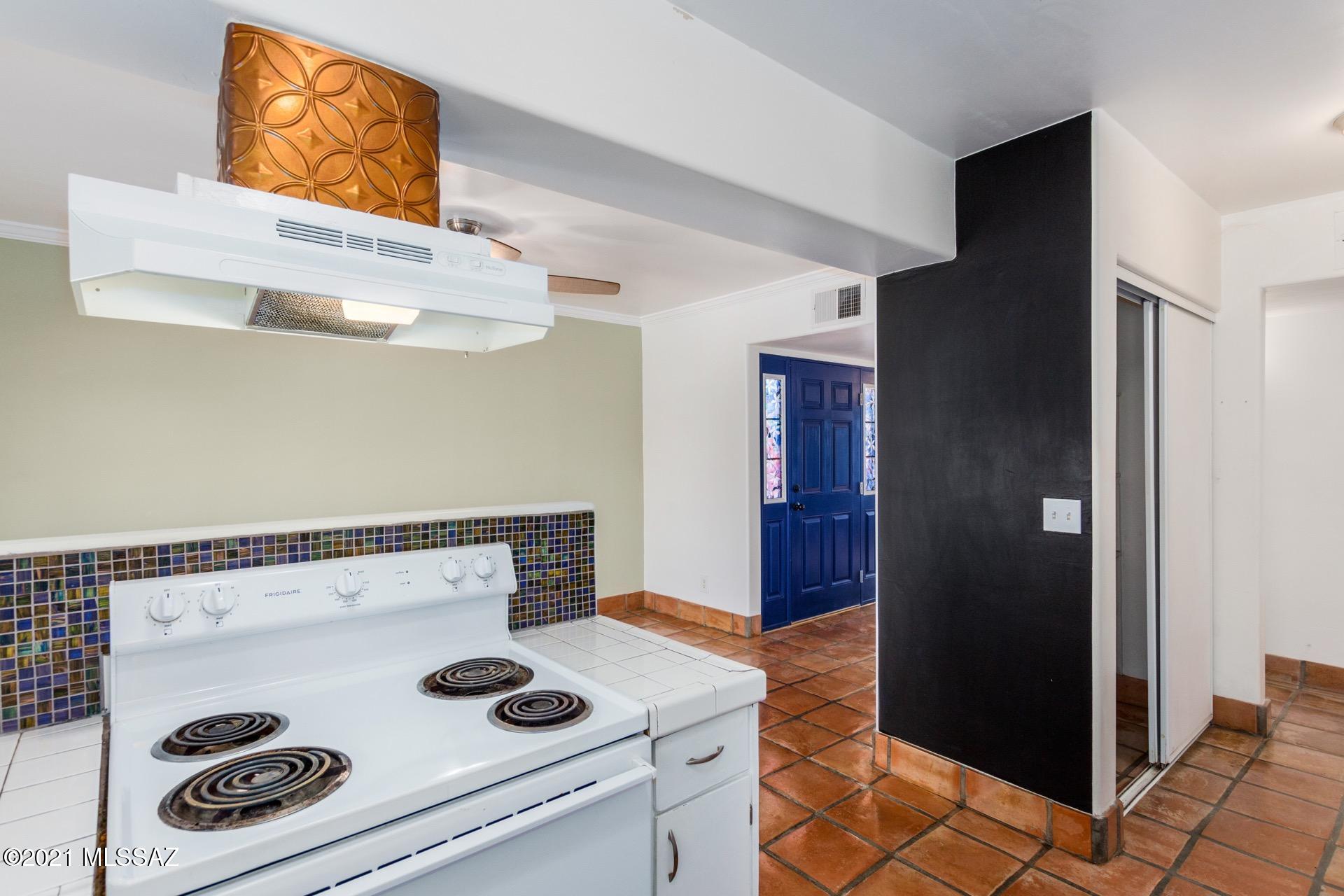 White Fence Farms (1-65) - Residential
