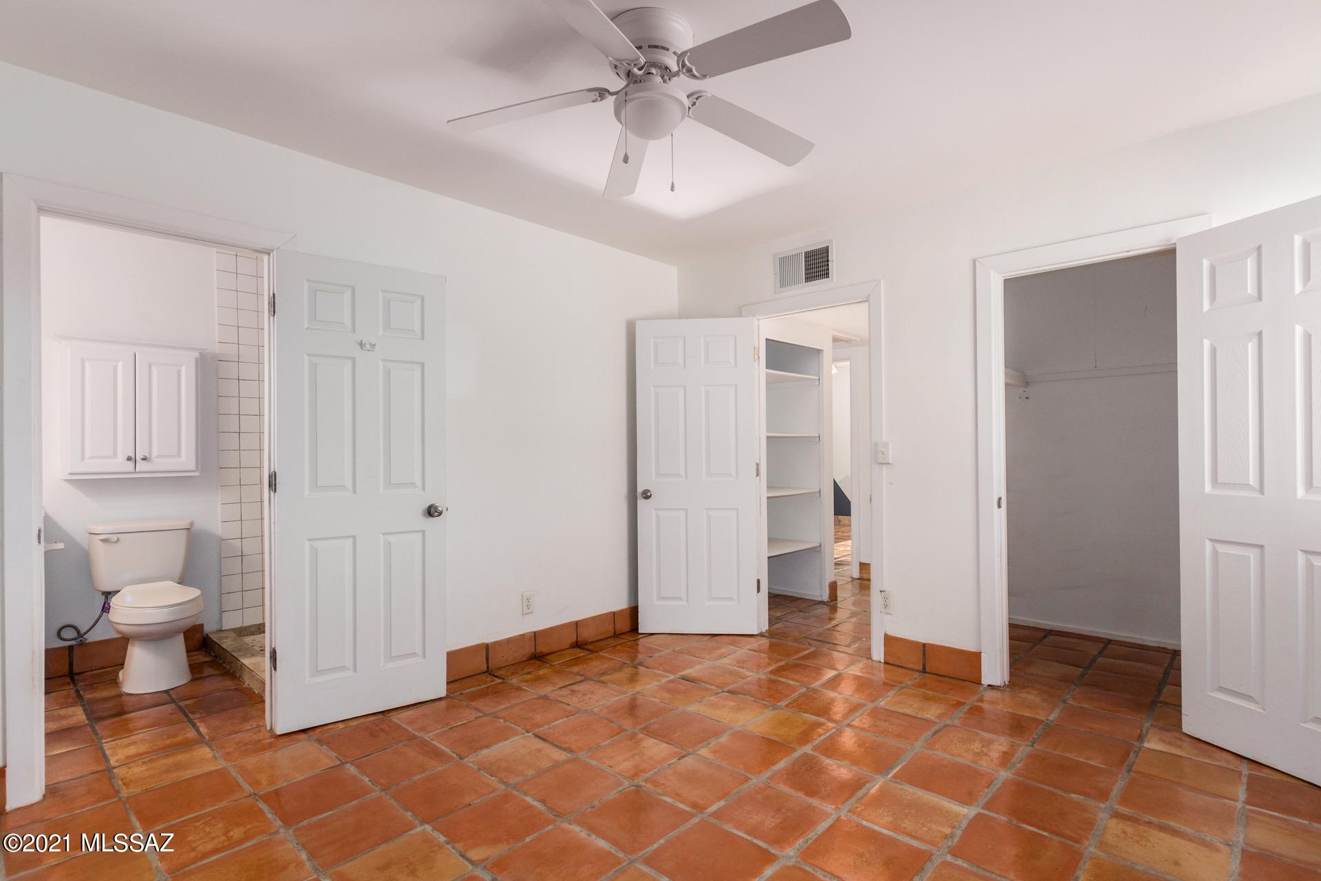 White Fence Farms (1-65) - Residential