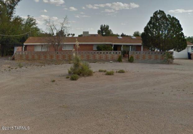 Home is 3BR/2BA and adjoining addresses are also available at 6102 and 6126 E Lee St