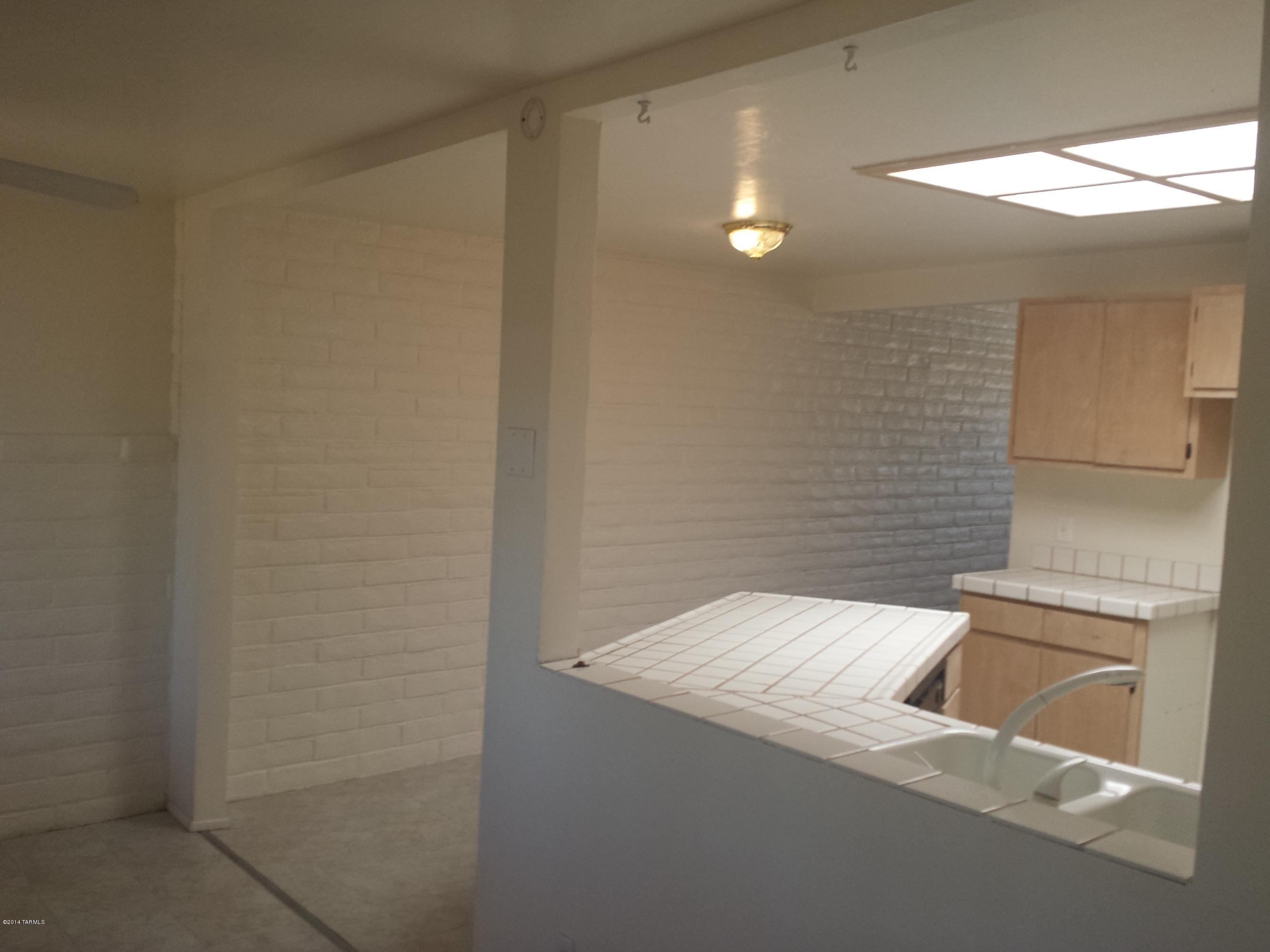Escalante Heights (1-49) - Residential Lease