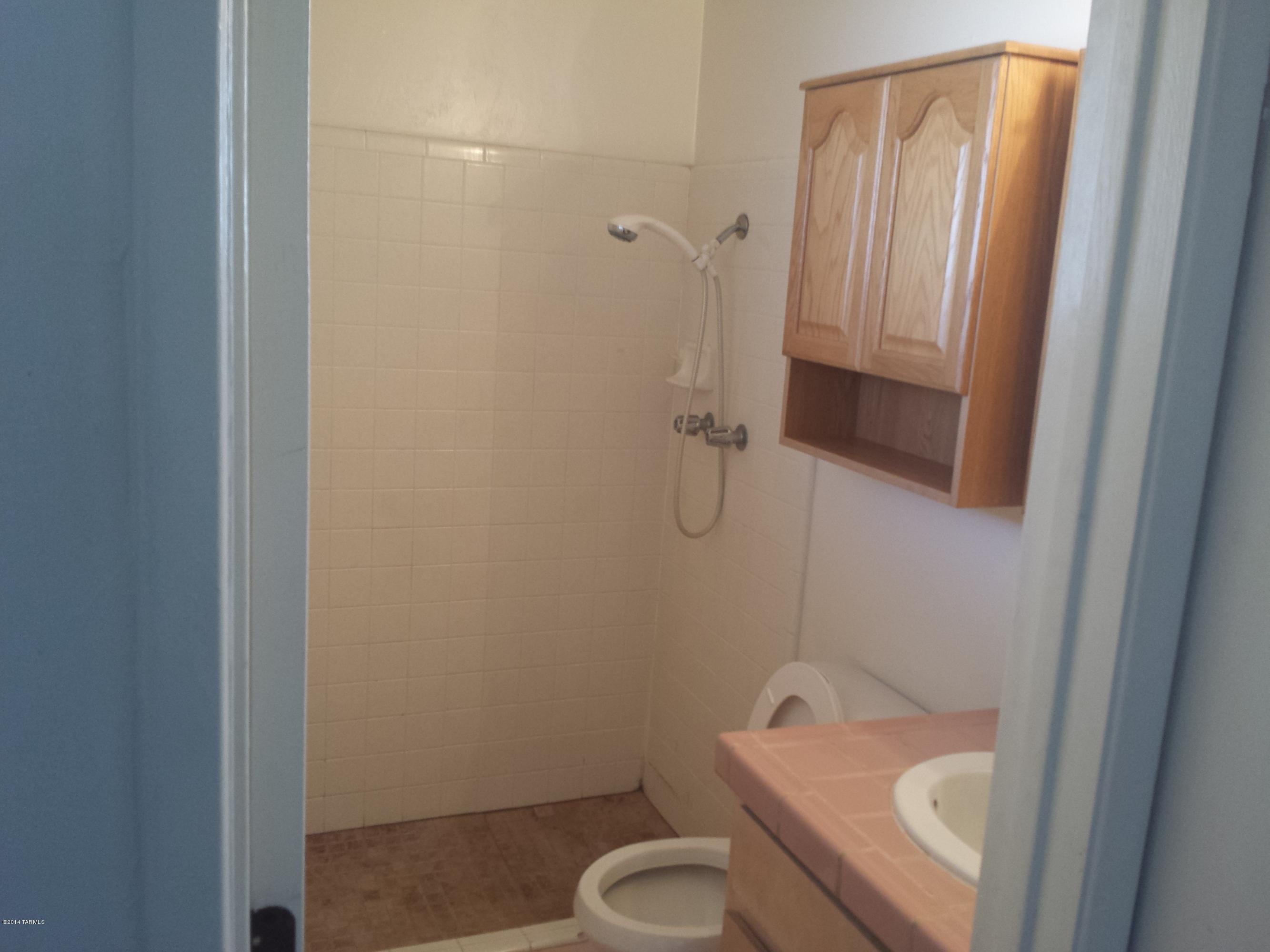 Escalante Heights (1-49) - Residential Lease