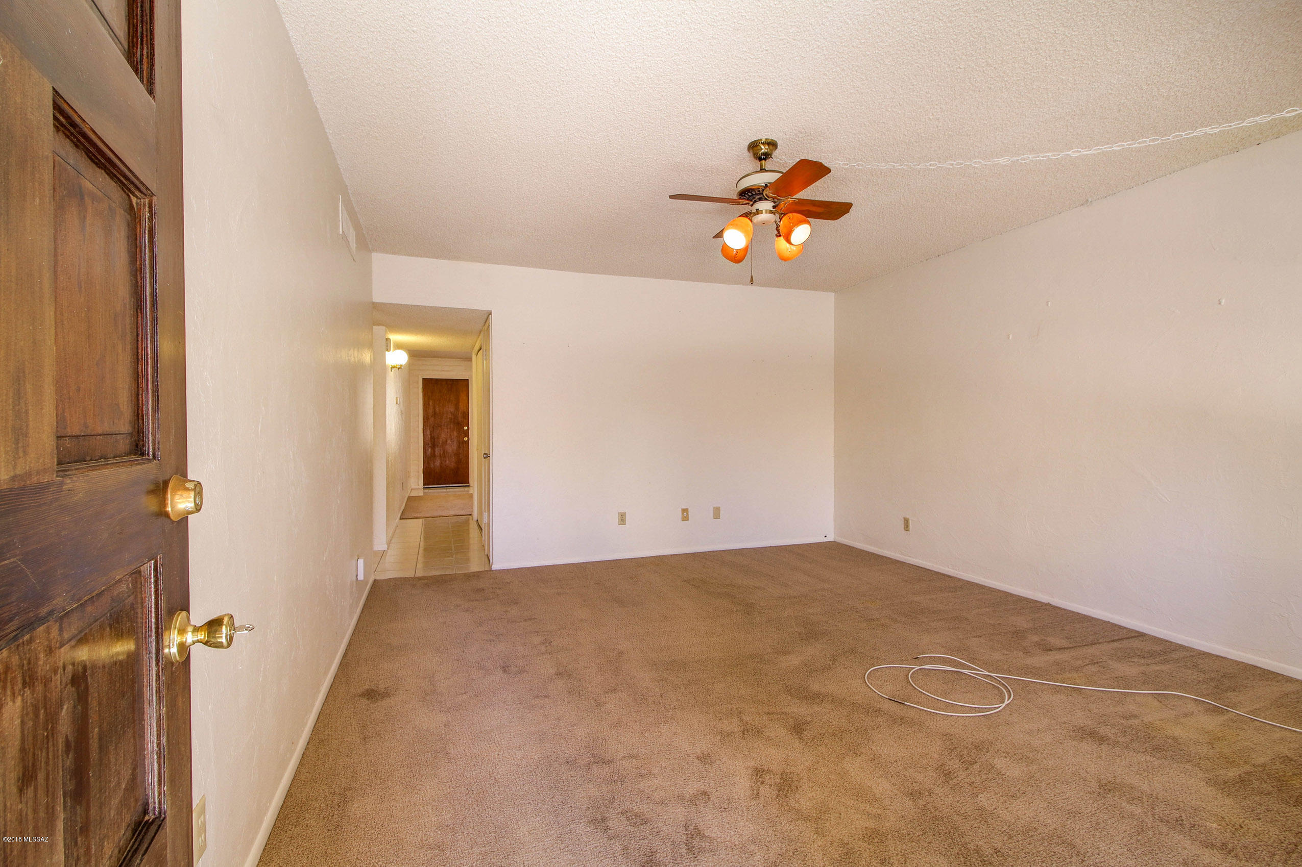 Villa Del Vista Condominium - Residential