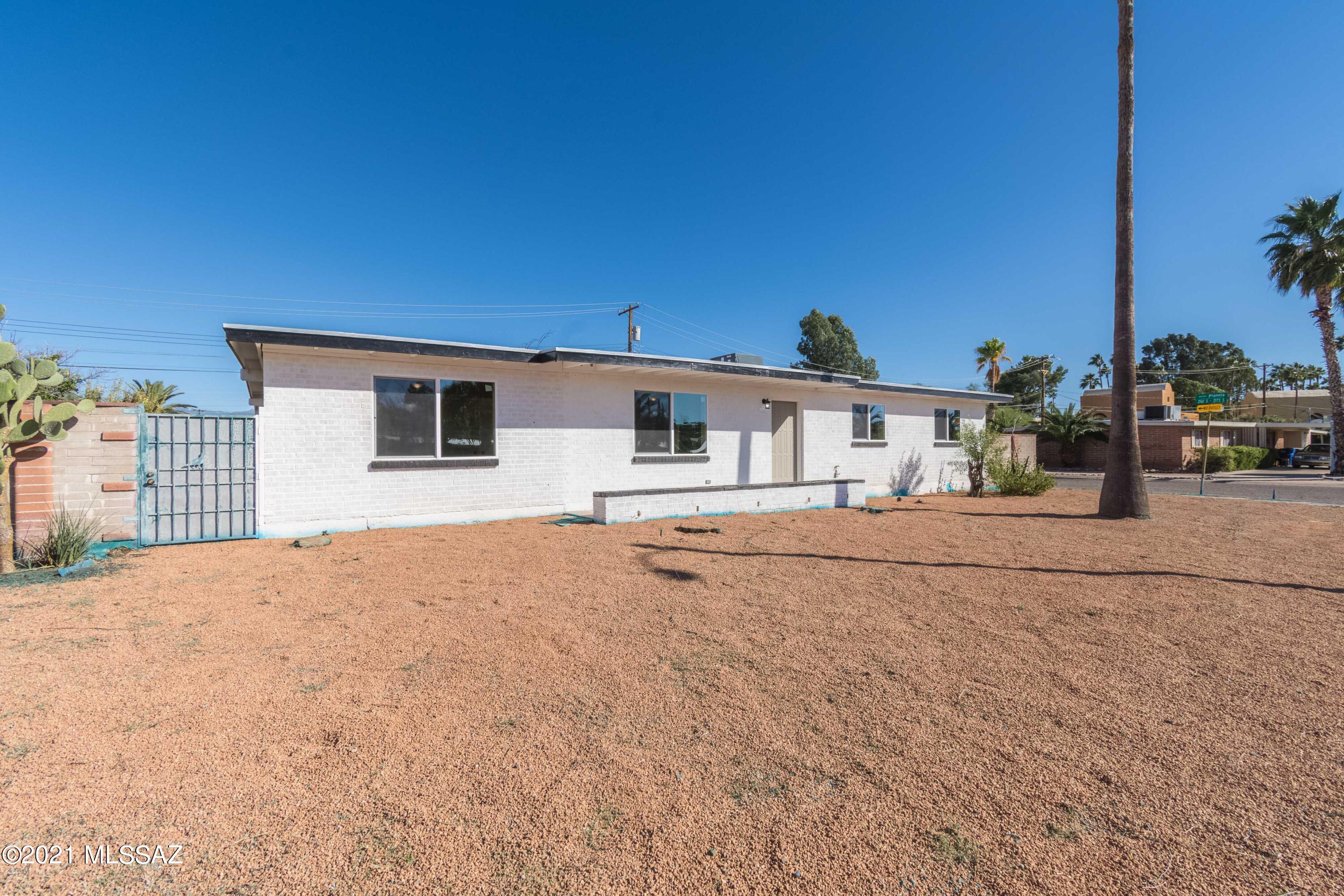 Fully renovated home ready to call your own!
This Ranch style beauty is in a corner lot, in the desired Terra Del Sol neighborhood. The exterior has great curb appeal with low maintenance yard, gravel, & fresh coat of paint. On the inside you get lots of natural light from the skylights, recessed lighting, & new double pane windows. The home has gorgeous wood like ceramic flooring throughout. The open concept allows the living room to be ample for the family to enjoy. You also have a separate dining area with an incredible chandelier. That Segway's into a gorgeous kitchen with SS appliances, granite, & backsplash for the chef. You get a convenient indoor laundry room; & five big BR with new fans, carpet, & walk-in closets. The master bedroom also boasts its own private oasis of a bathroom Enjoy with your Loved ones the new heating and cooling system. Also the new built from scratch shaded porch. Ease your mind with the new upgraded panel, pex piping, main water line, & electrical wiring. Also, invite all your friends as they will fit in the large yard, & let the kids run free!
Home is close to shopping center, restaurants, & grocery stores. 
Dont miss out, this is the one!!