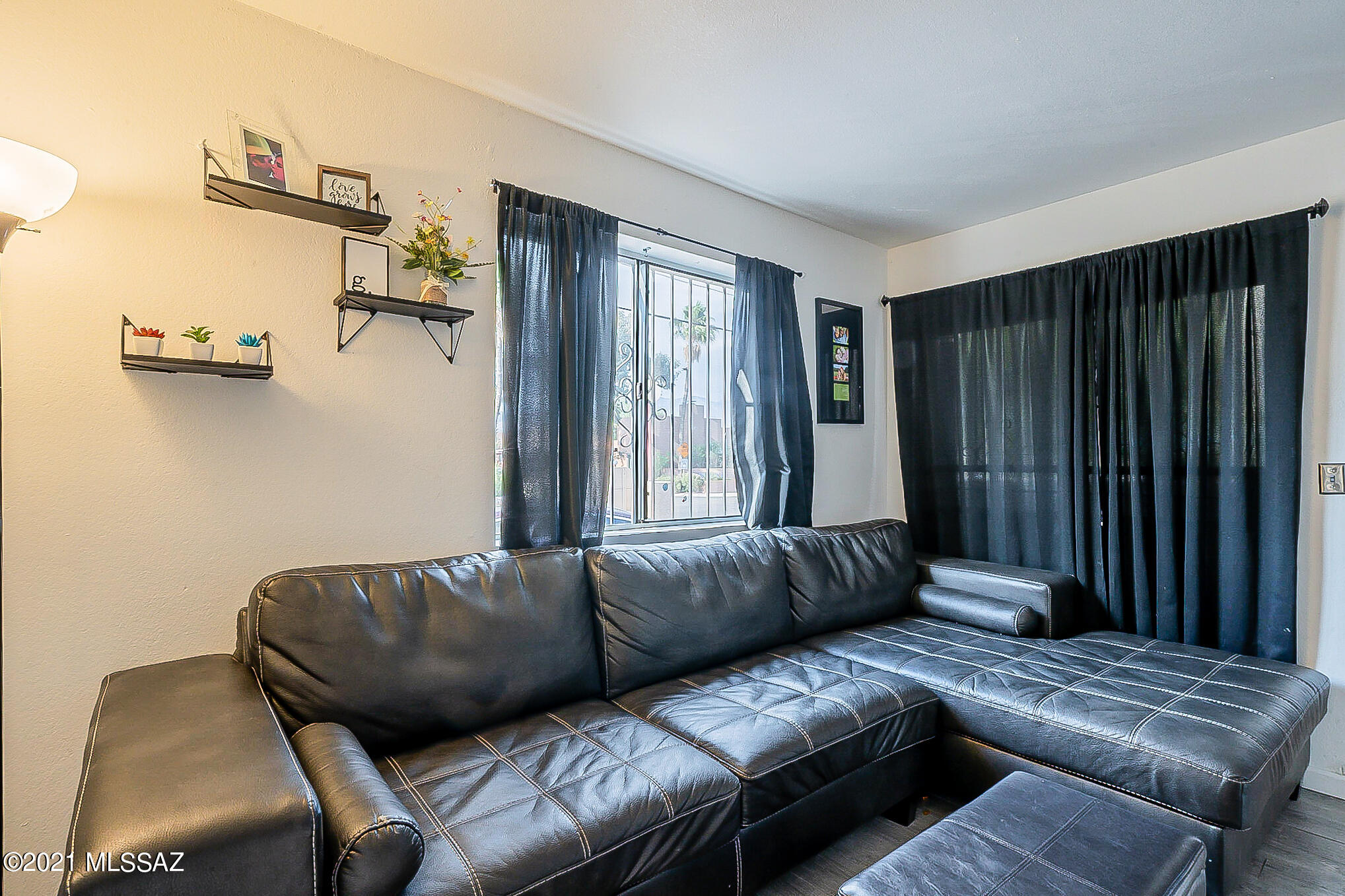 France Terrace Townhomes (1-27) - Residential
