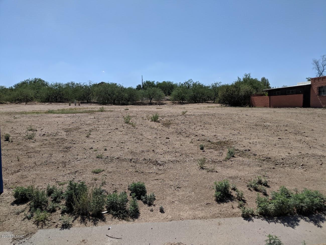 Highly sought after area in age restricted area of Green Valley. Close to shopping and freeway. Build your dream home in this wonderful neighborhood.