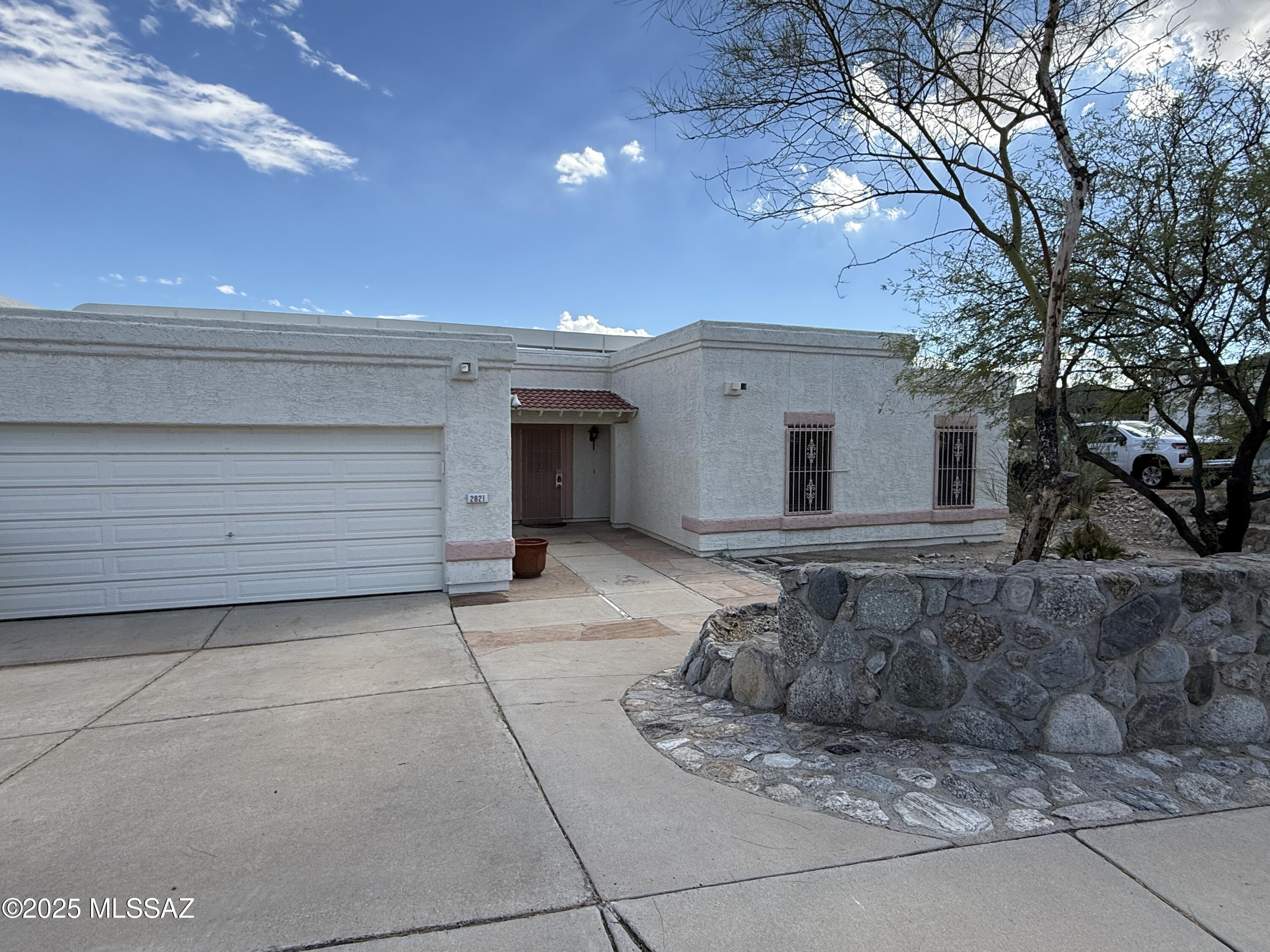 Saddlewood Ranch (1-285) - Residential Lease
