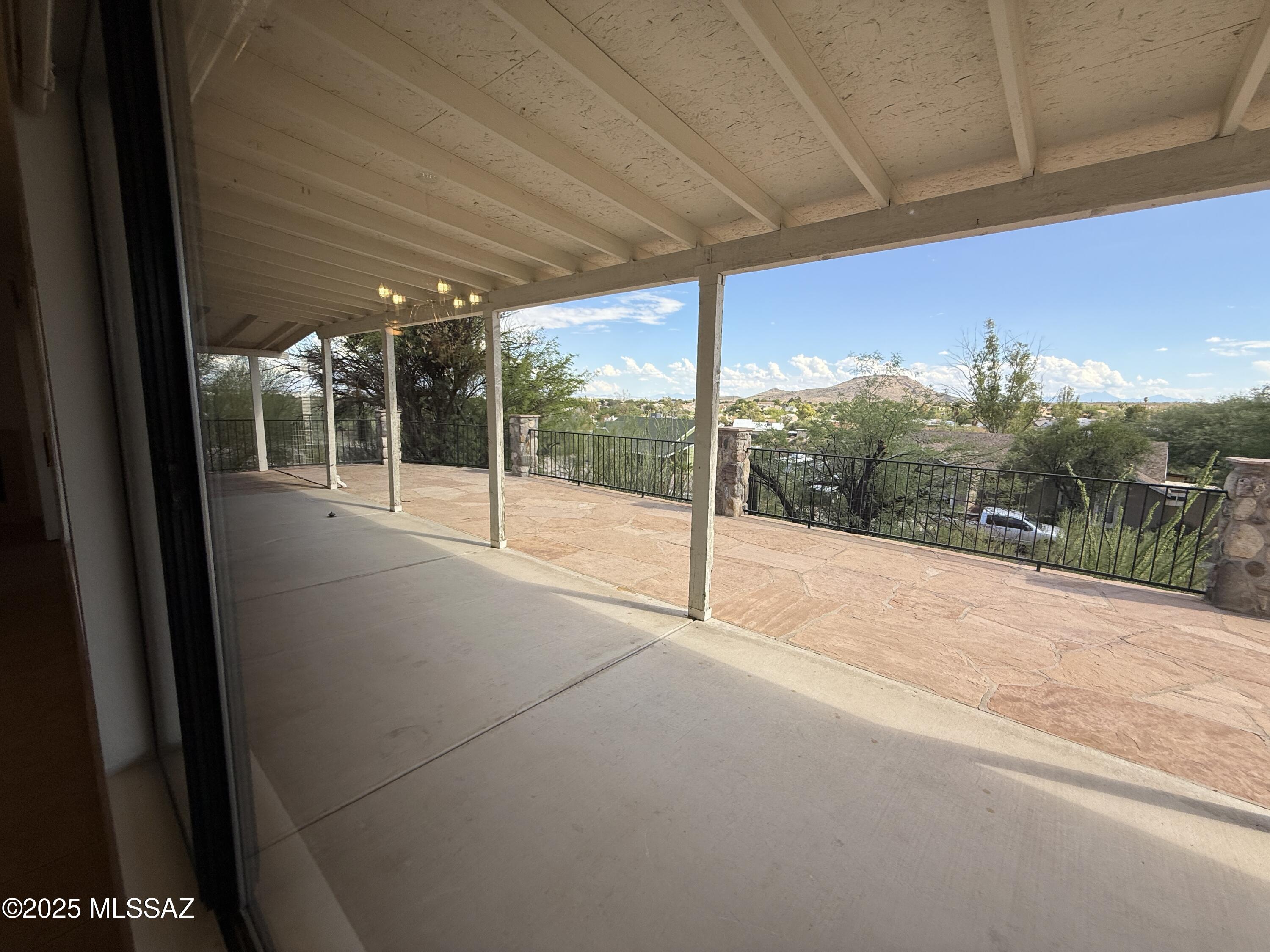 Saddlewood Ranch (1-285) - Residential Lease