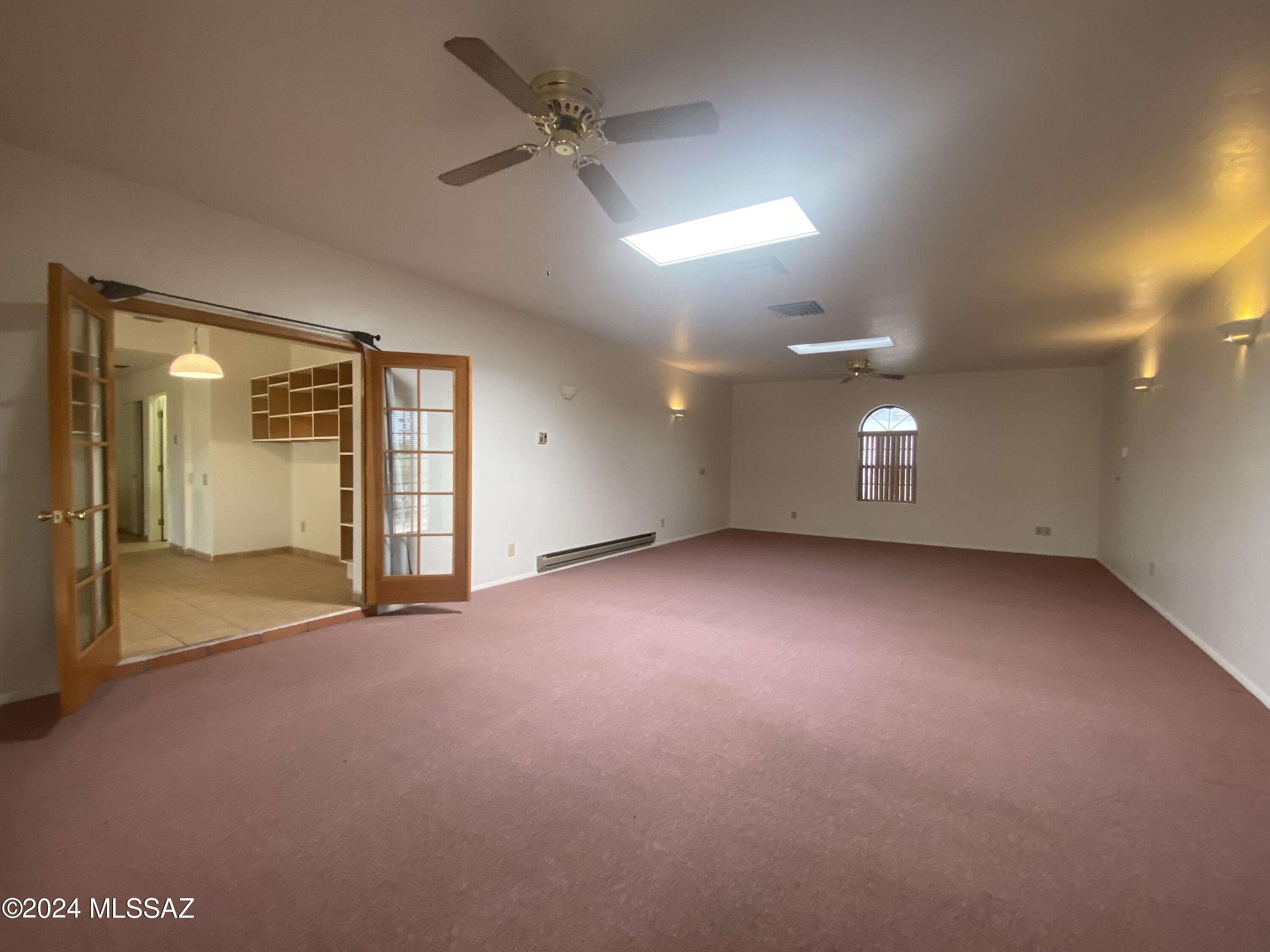 Saddlewood Ranch (1-285) - Residential Lease