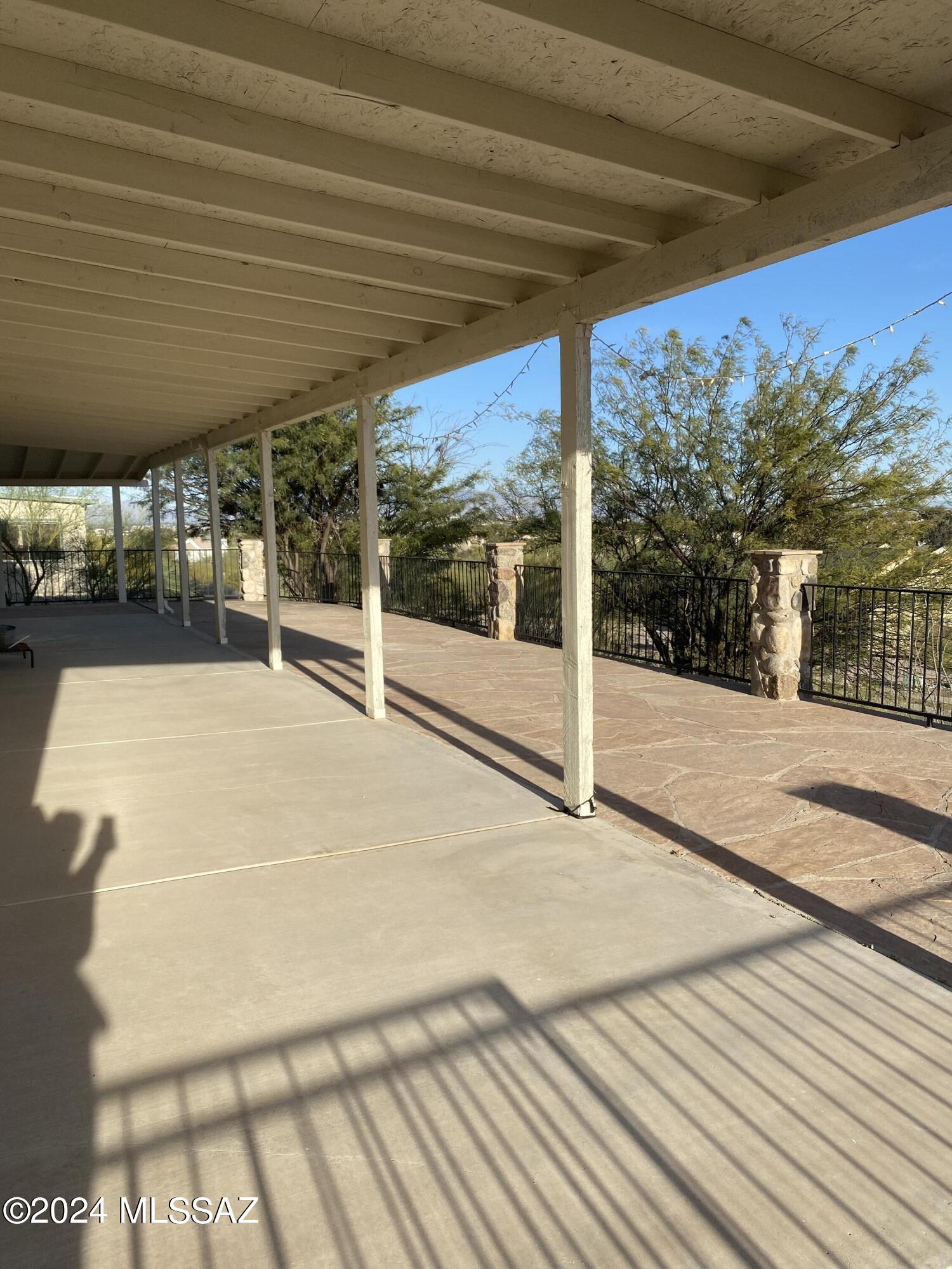 Saddlewood Ranch (1-285) - Residential Lease