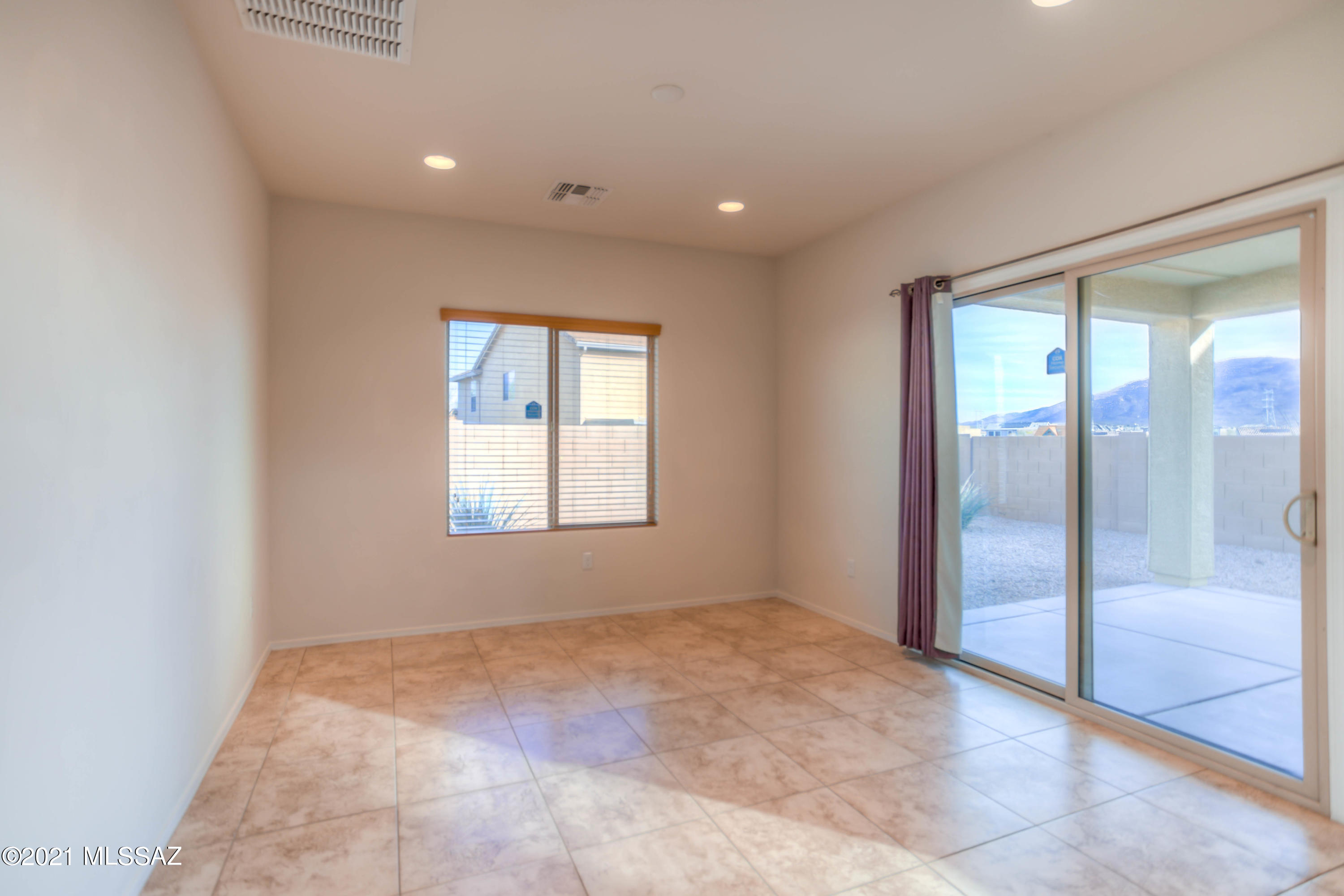 Sierra Morado Unit 2 East - Residential