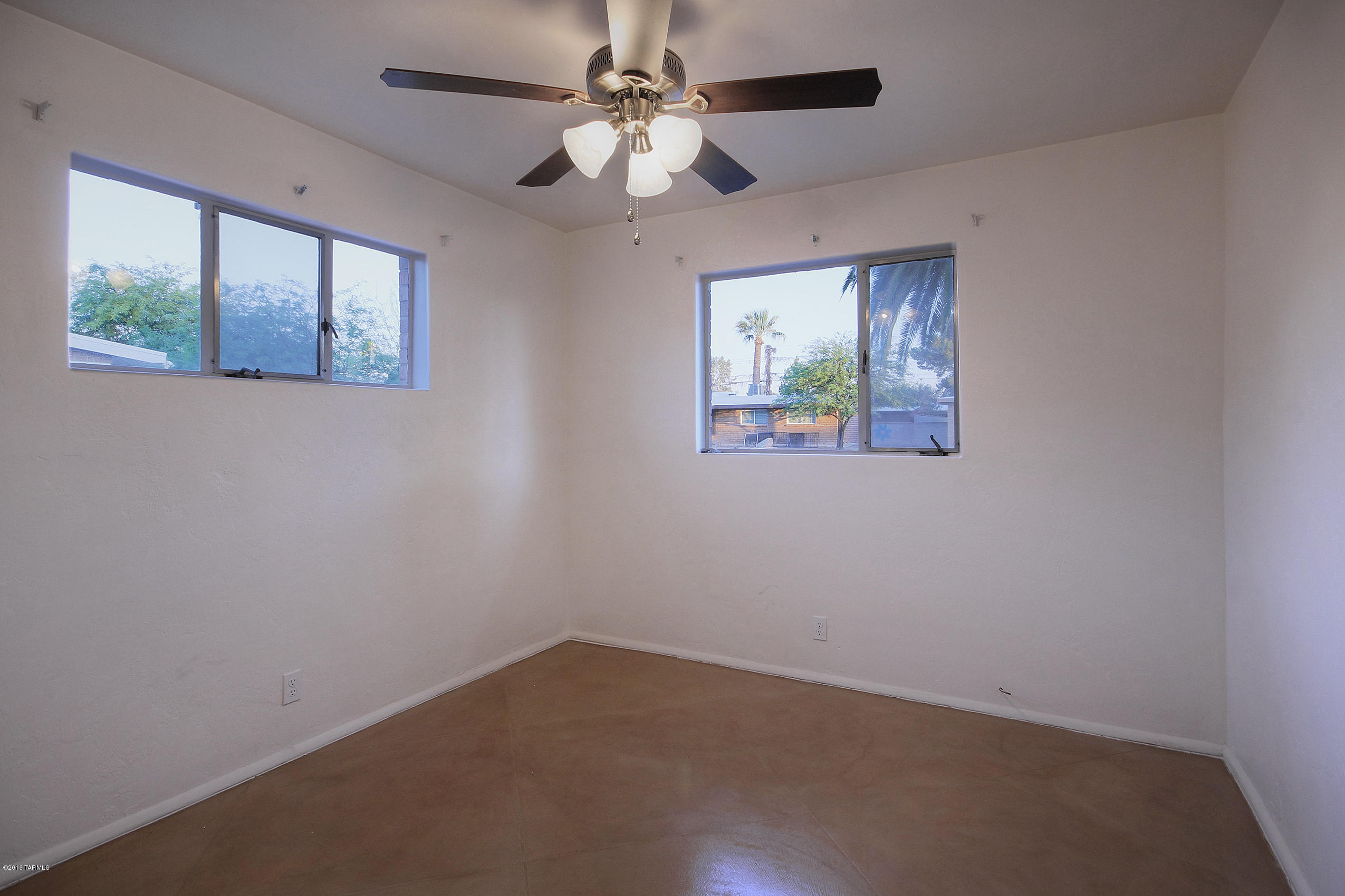 San Fernando Village - Residential