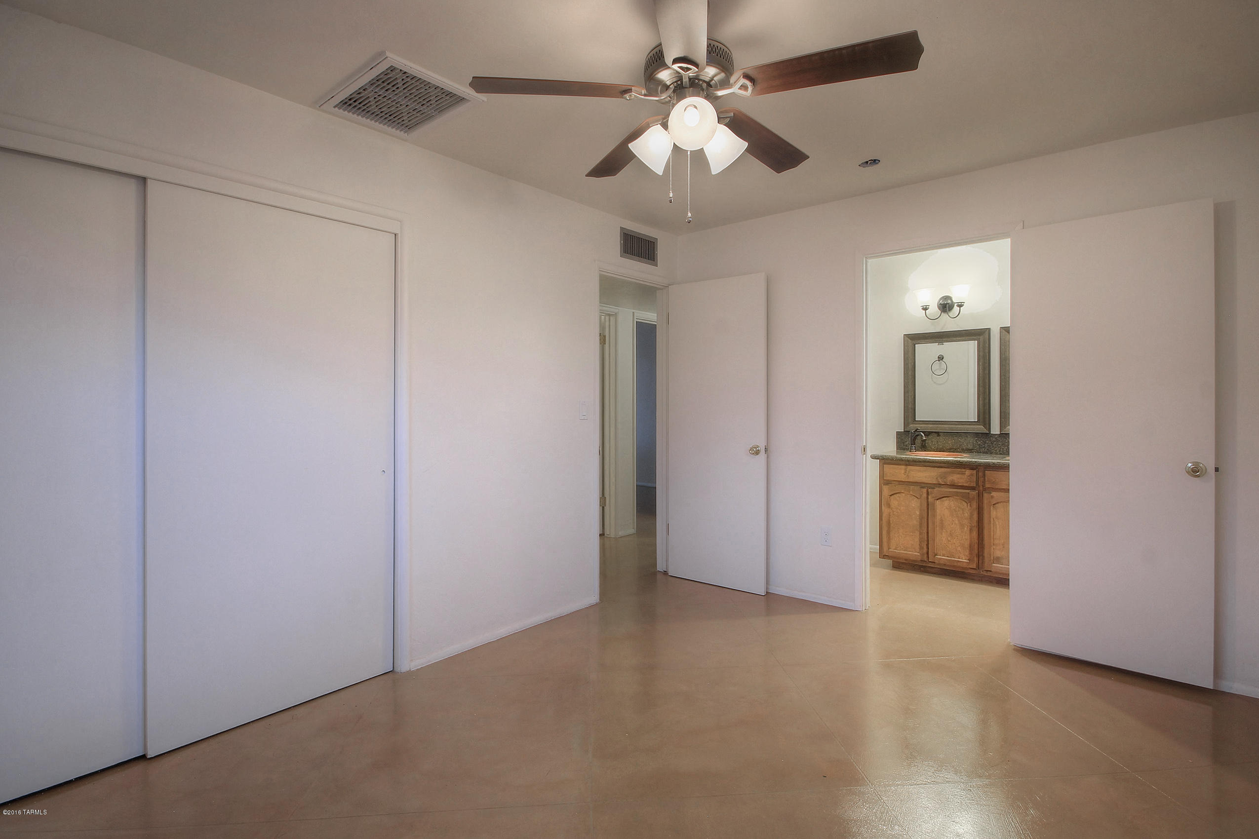 San Fernando Village - Residential