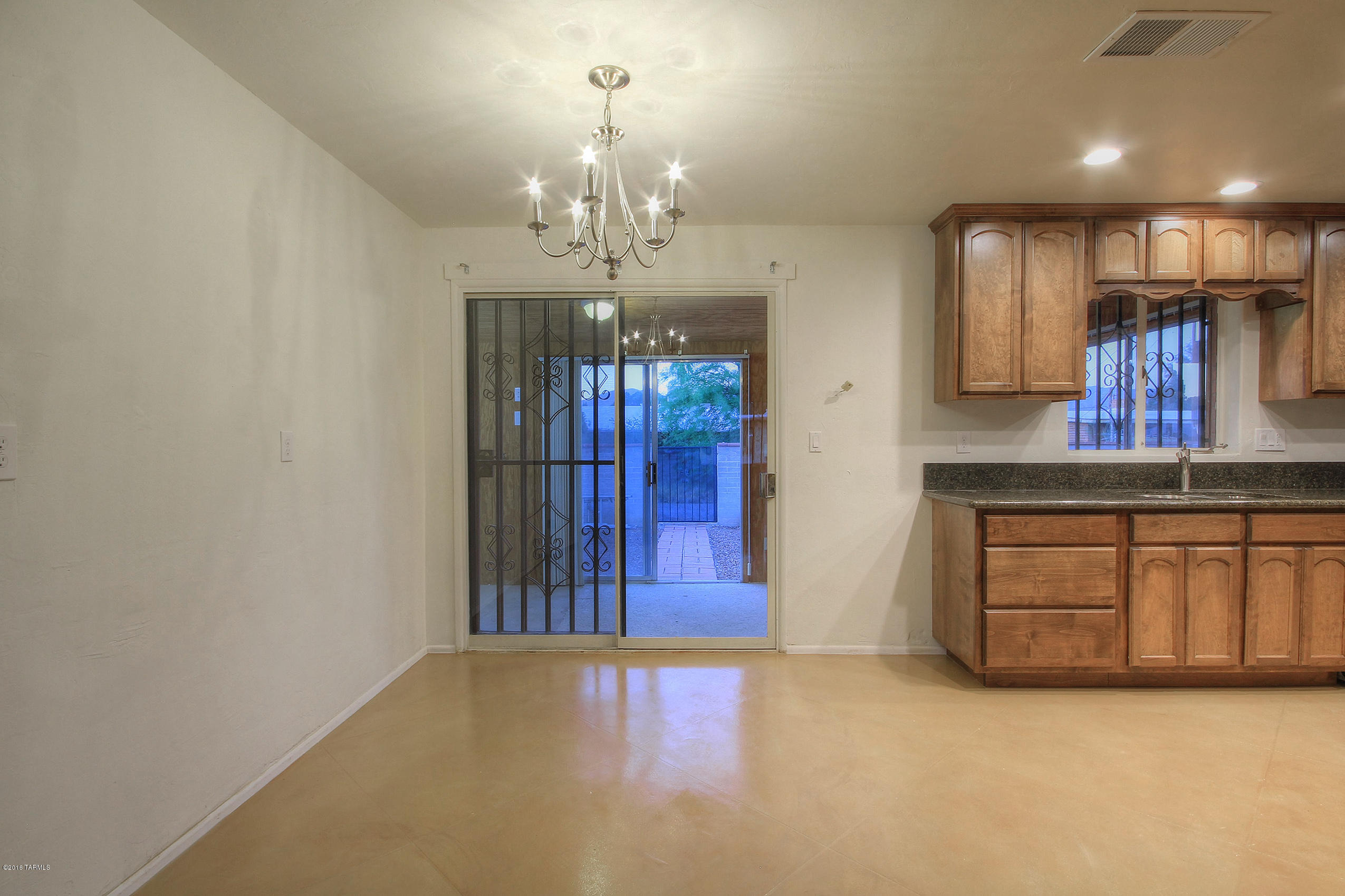 San Fernando Village - Residential