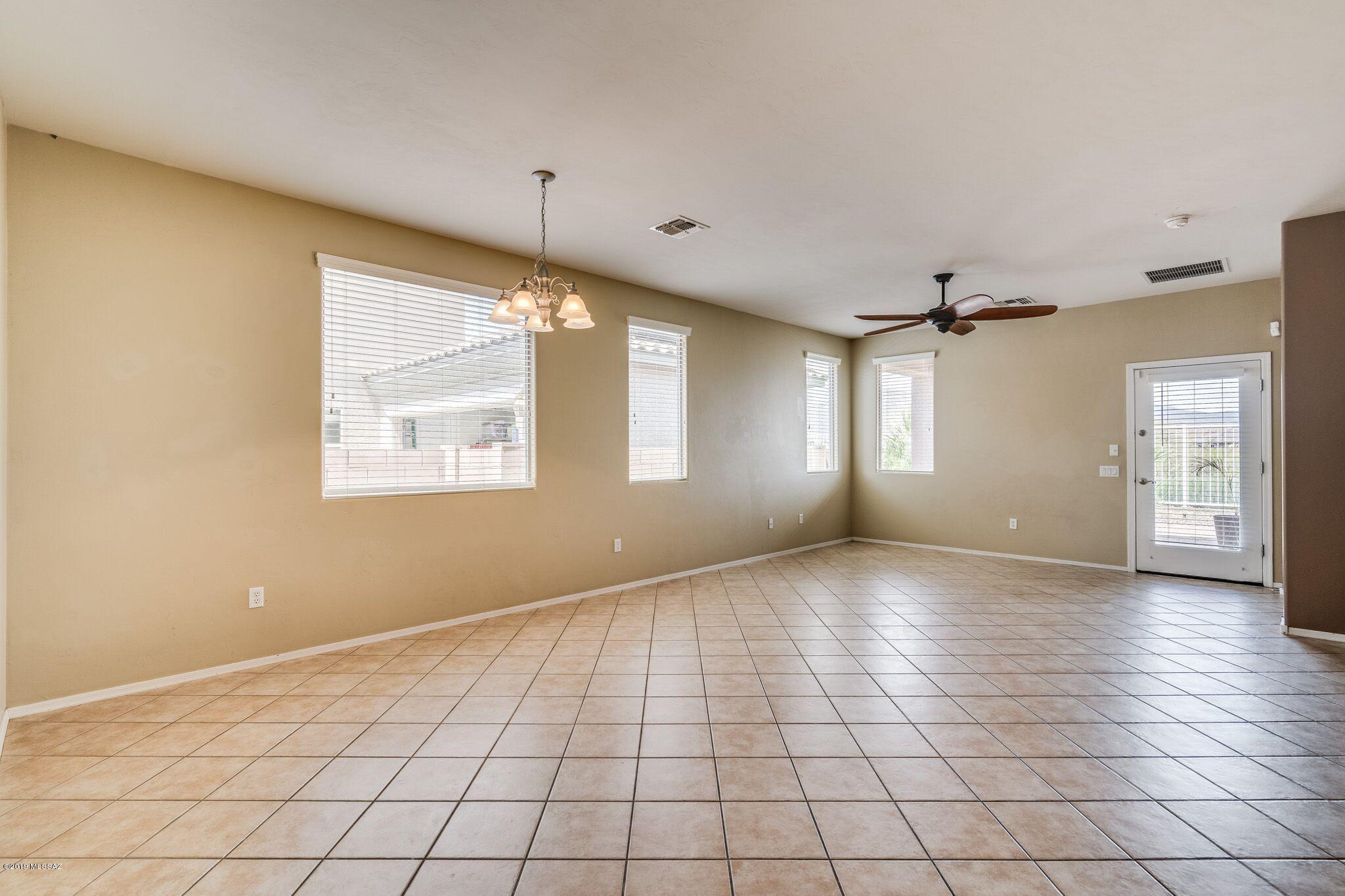 Sierra Morado Unit 2 East - Residential