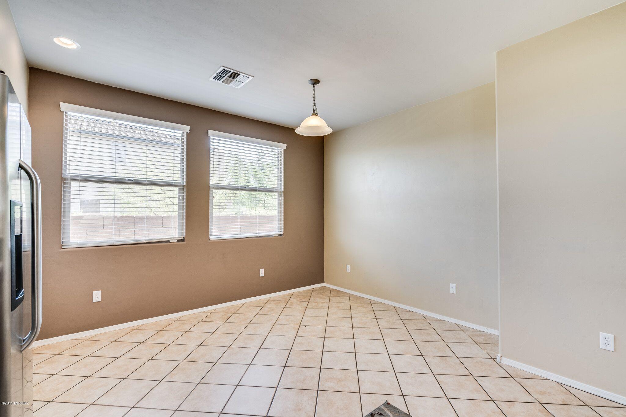 Sierra Morado Unit 2 East - Residential